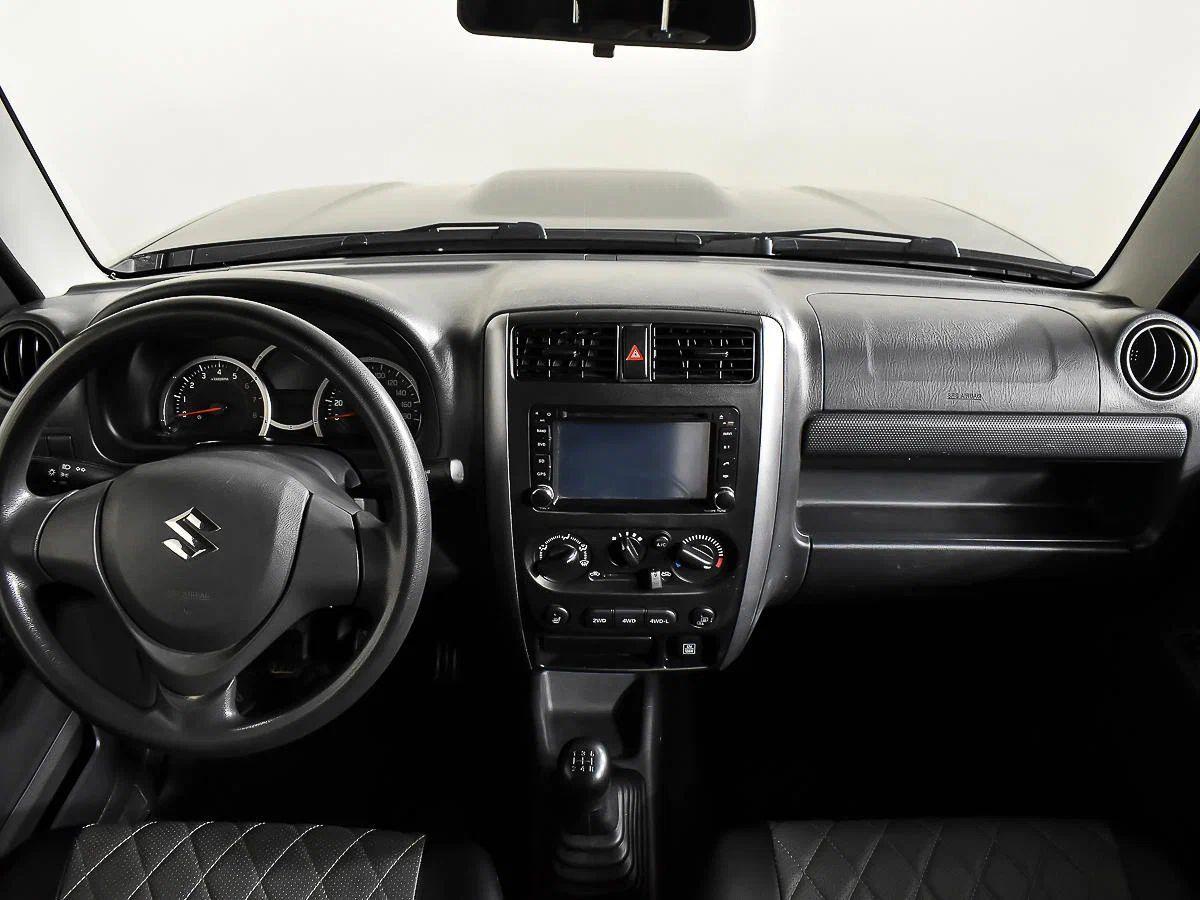 Suzuki Jimny 2014, зеленый
