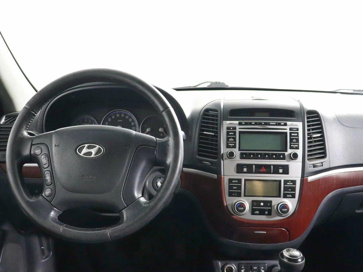 Hyundai Santa Fe 2008, серый