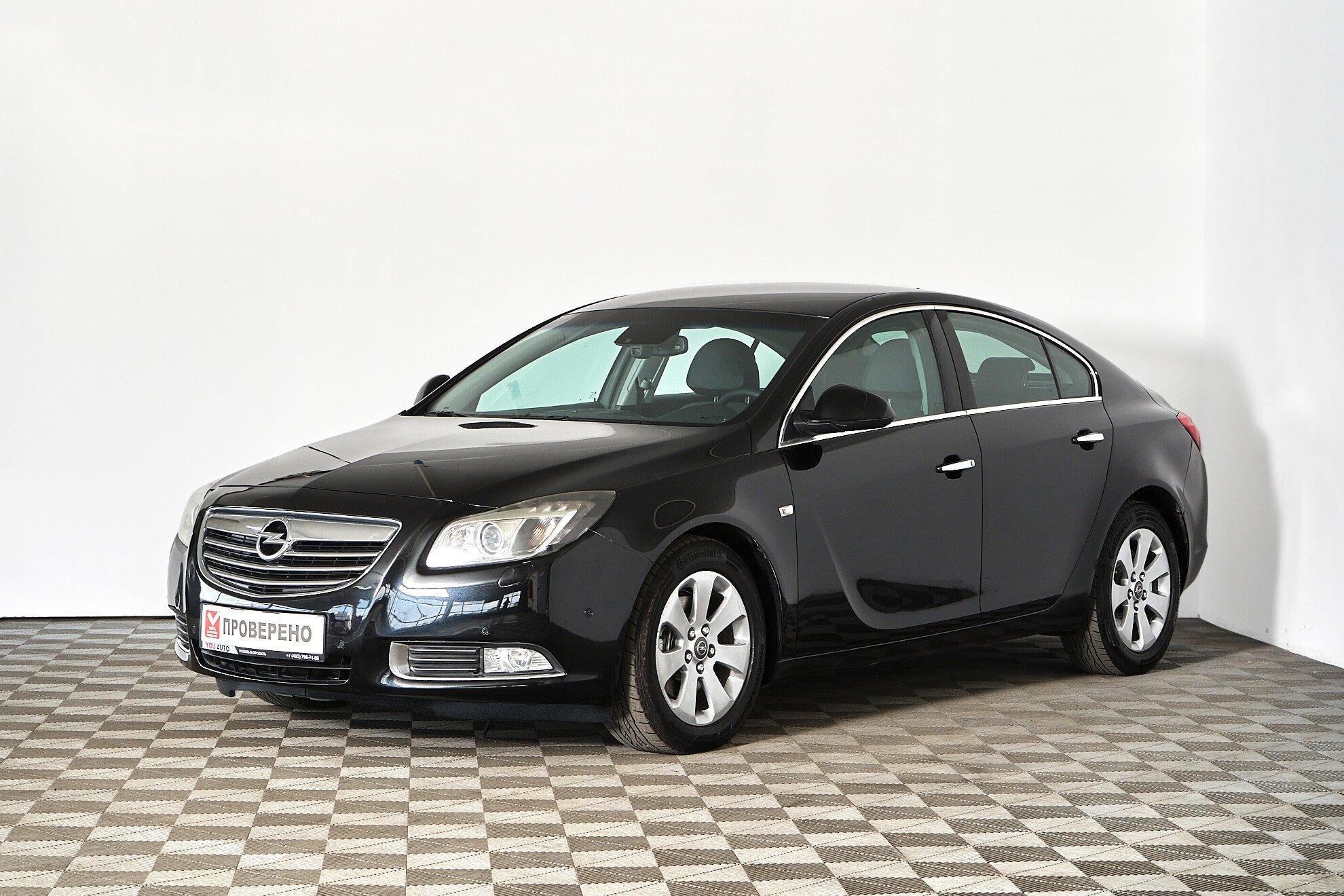 Opel Insignia 2010, черный