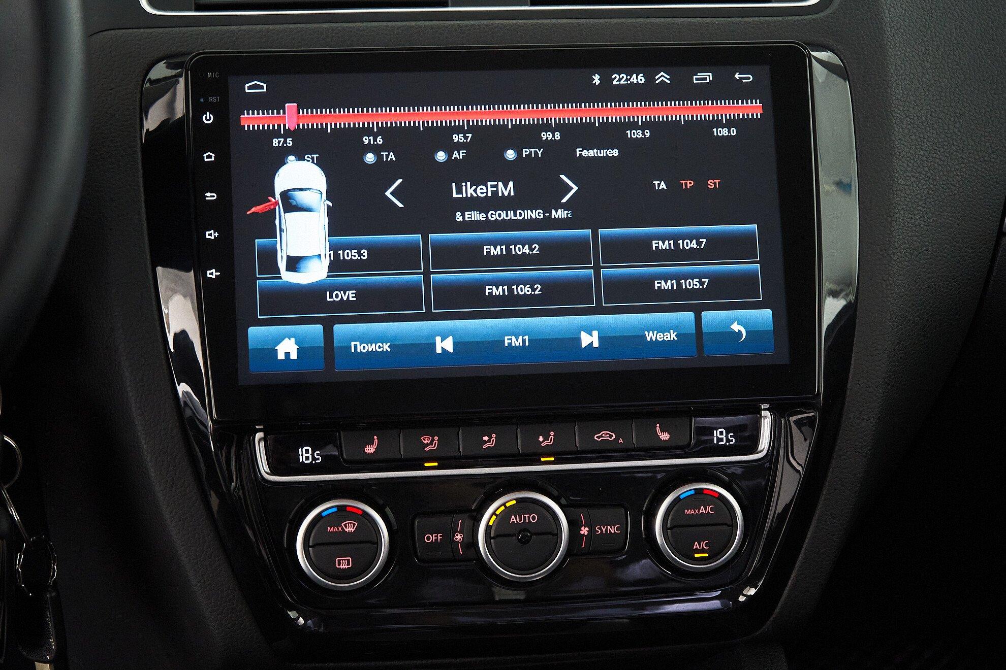 Volkswagen Jetta 2013, черный