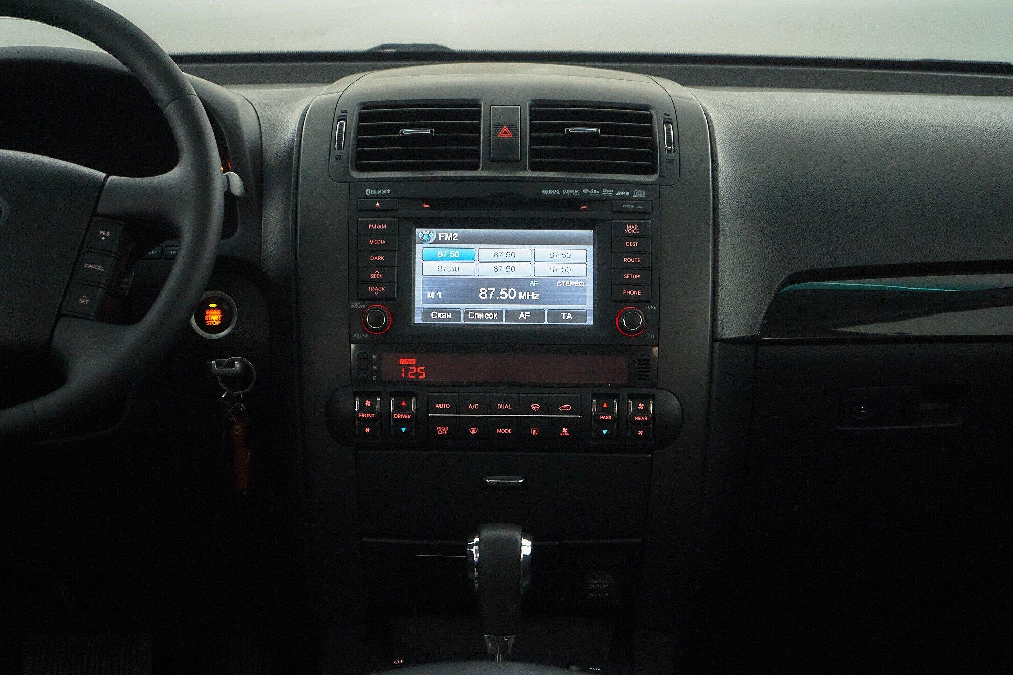 Kia Mohave 2010, бежевый