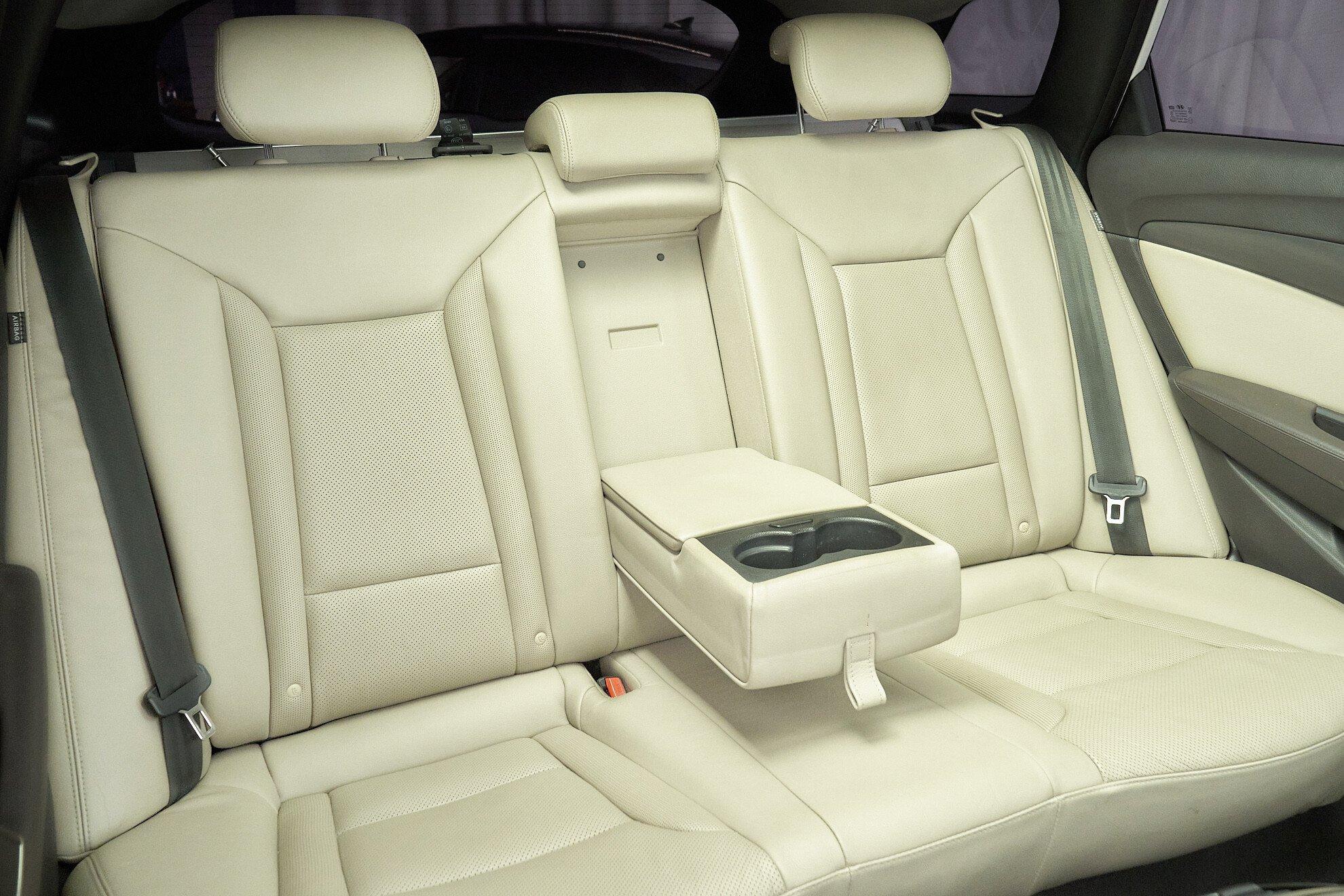 Hyundai i40 2016, белый