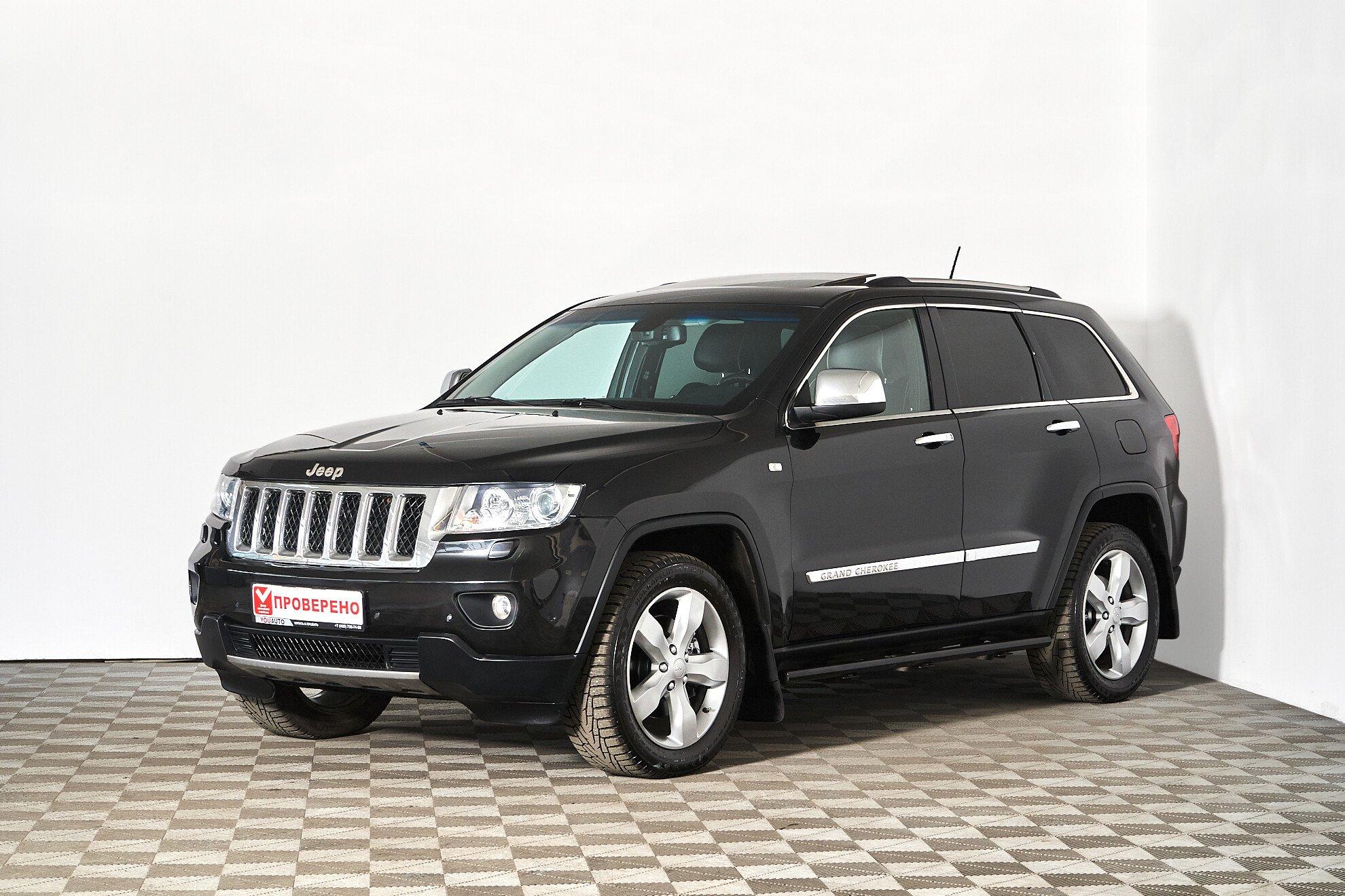 Jeep Grand Cherokee 2011, черный