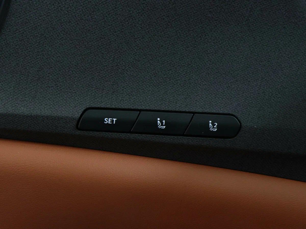 Kia Carnival 2024, черный