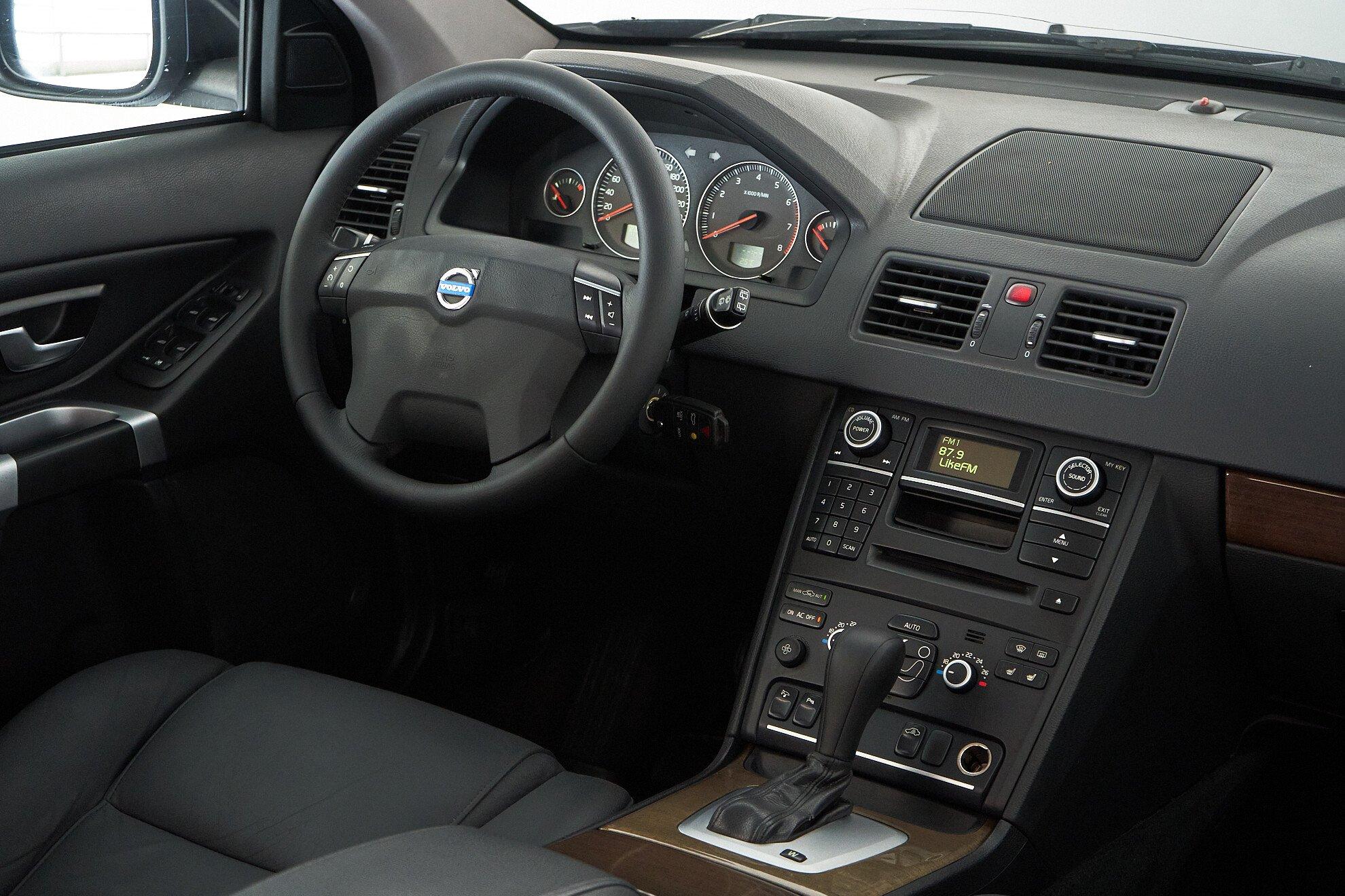 Volvo XC90 2010, синий
