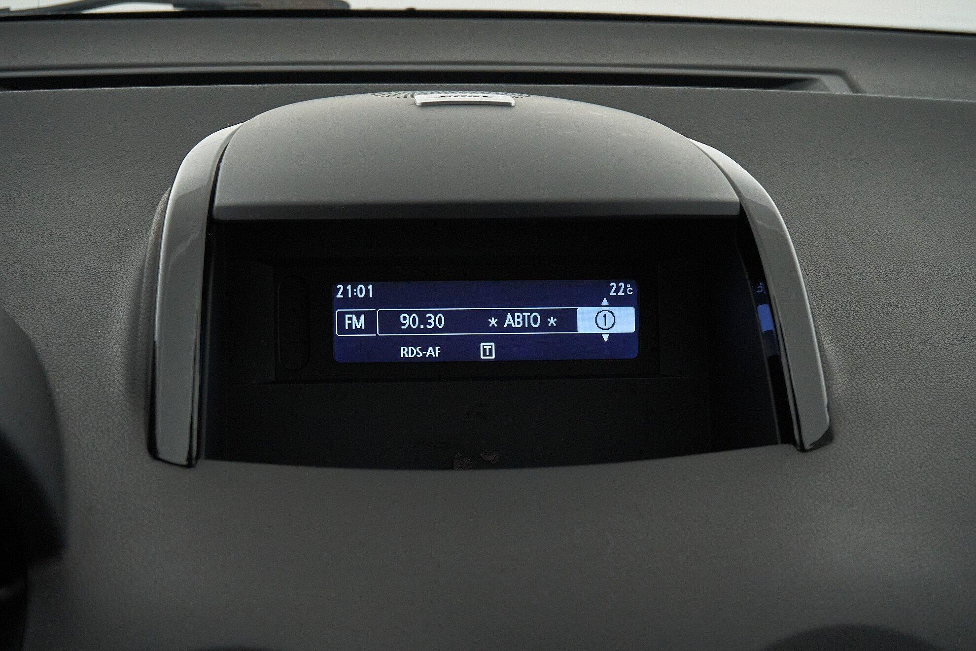 Renault Koleos 2012, белый