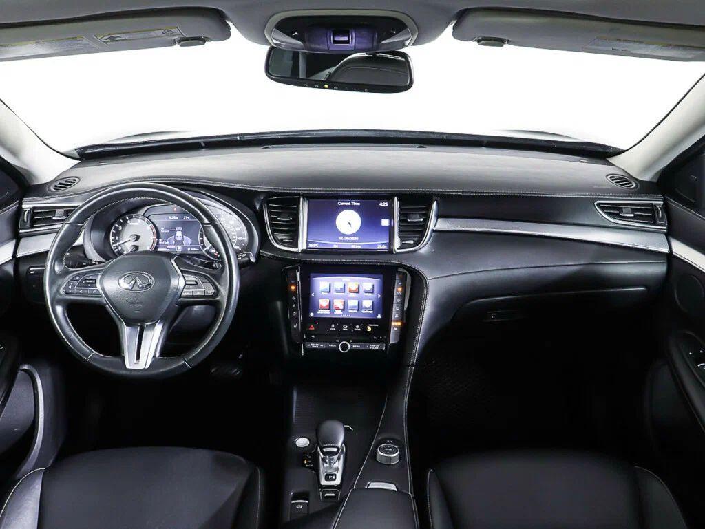 Infiniti QX50 2020, черный