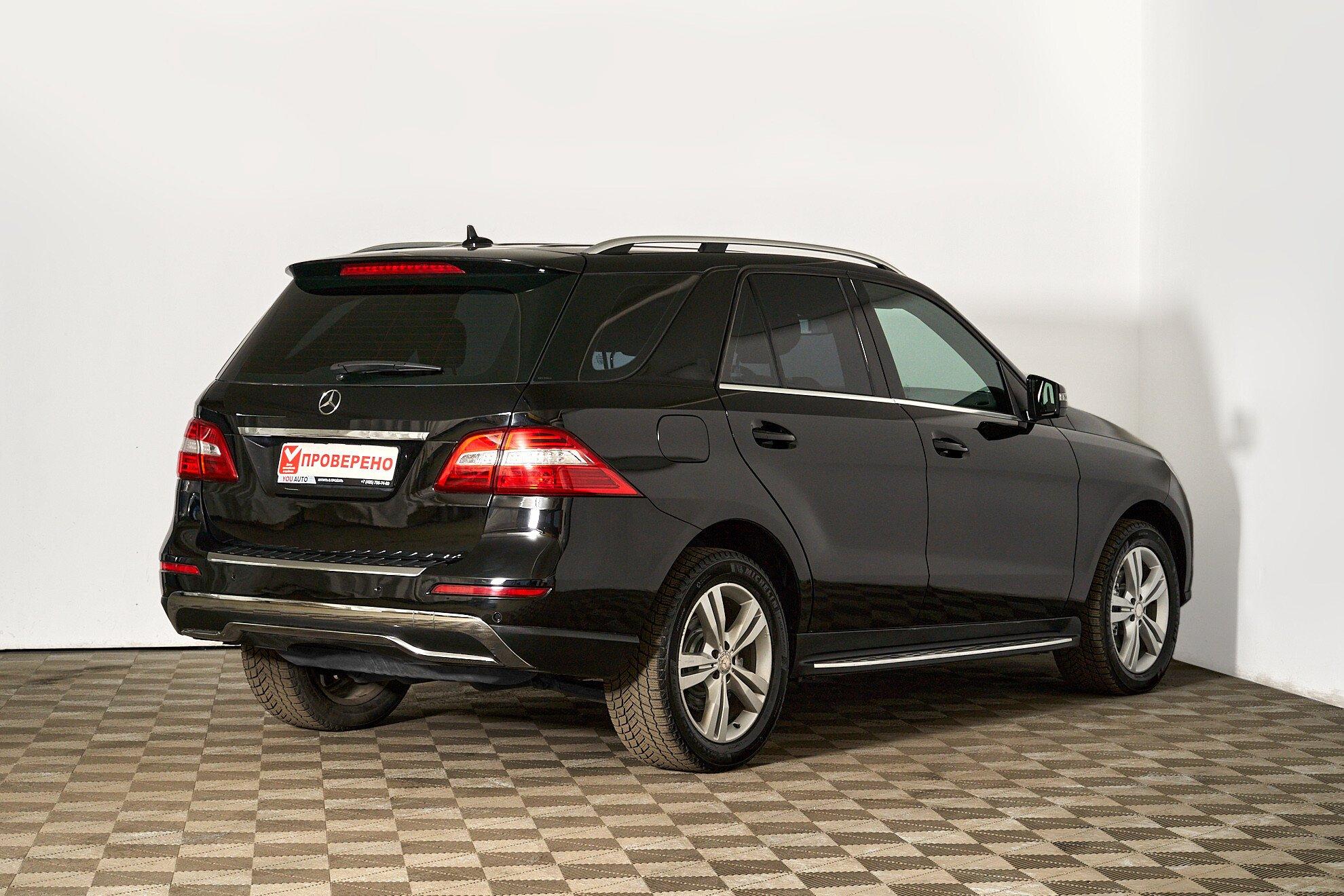 Mercedes-Benz M-Класс 2014, черный