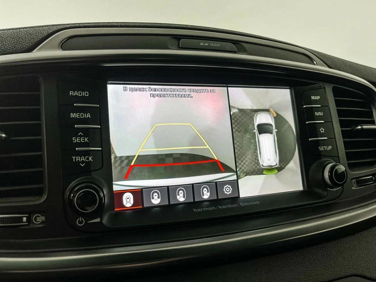 Kia Sorento 2018, белый