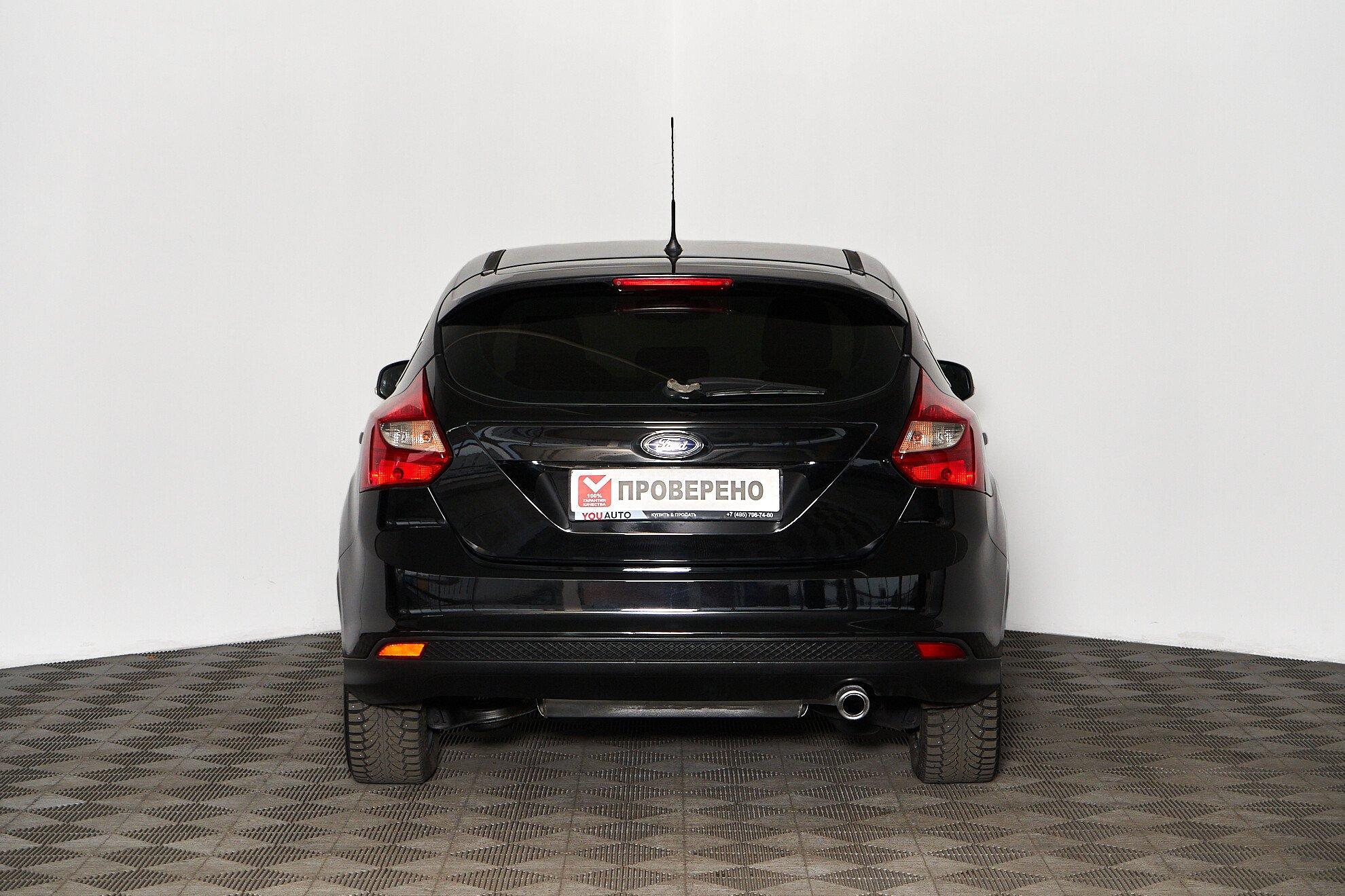 Ford Focus 2014, черный