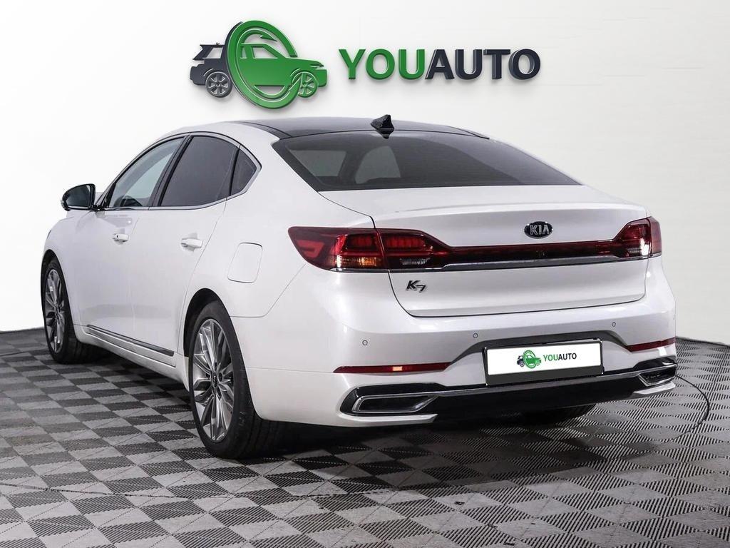 Kia K7 2019, белый