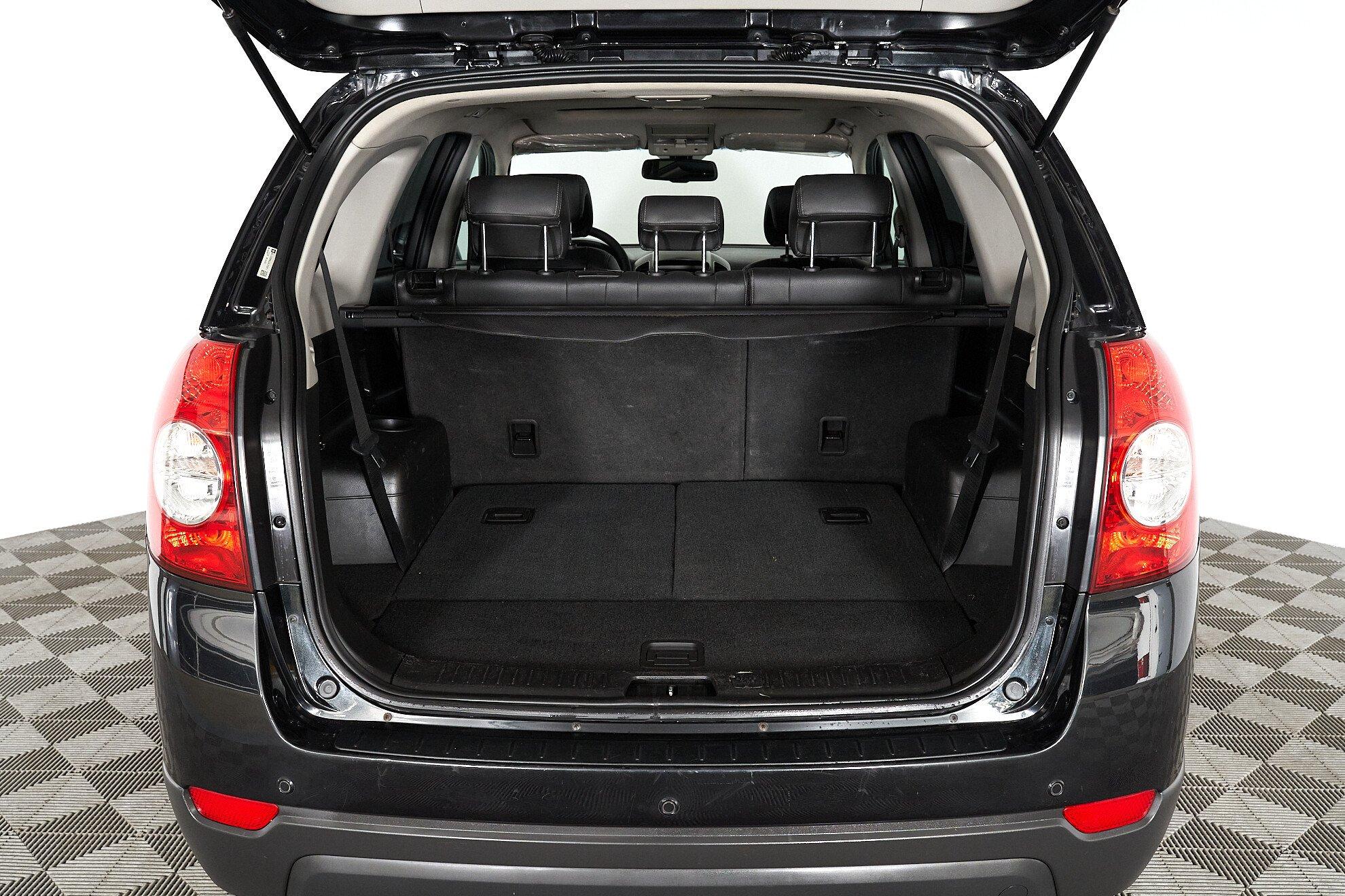 Chevrolet Captiva 2013, черный