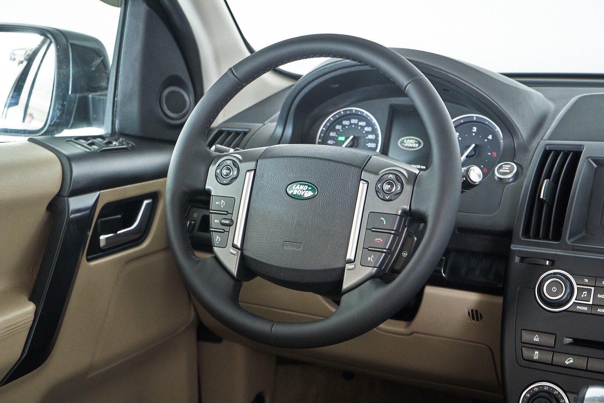 Land Rover Freelander 2014, черный