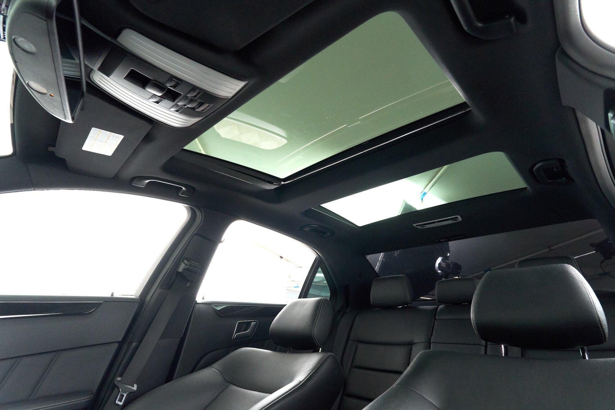 Mercedes-Benz E-Класс 2012, белый