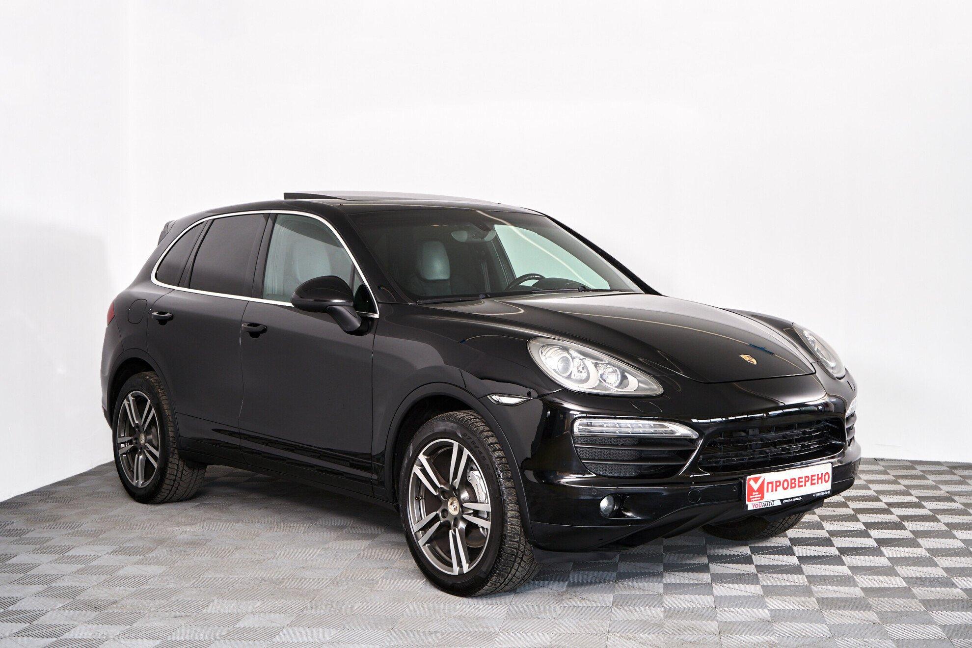 Porsche Cayenne 2012, черный