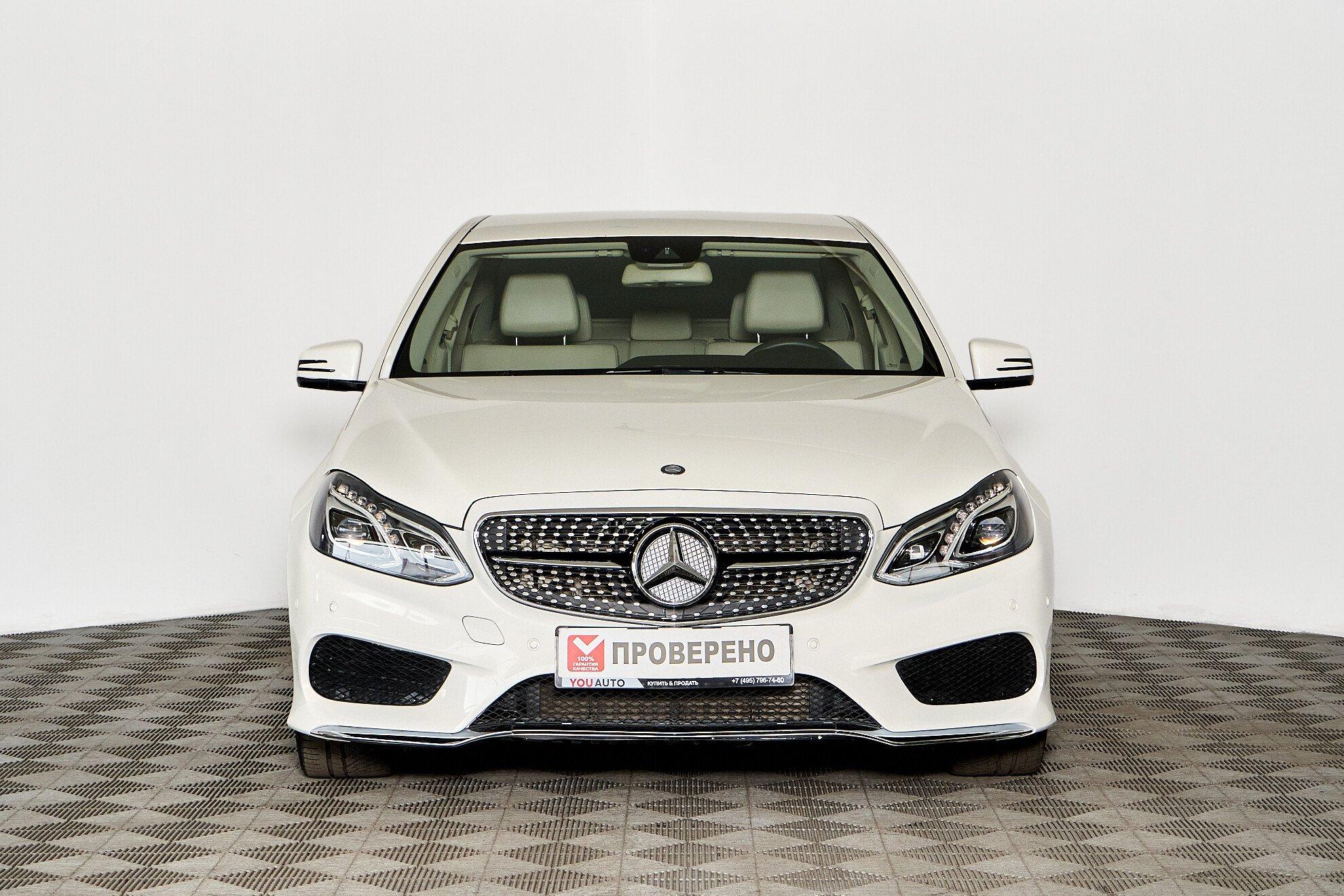 Mercedes-Benz E-Класс 2013, белый