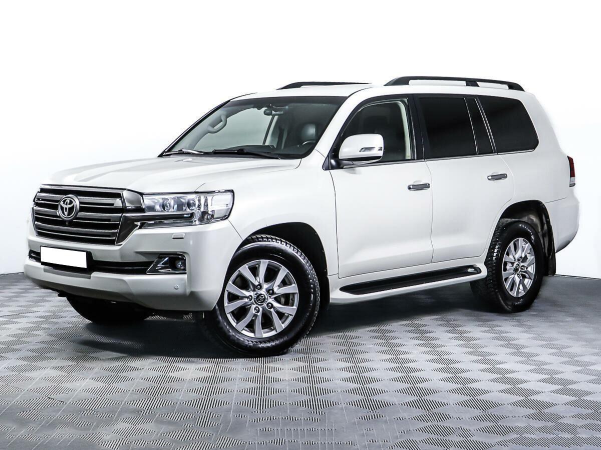 Toyota Land Cruiser 2019, белый
