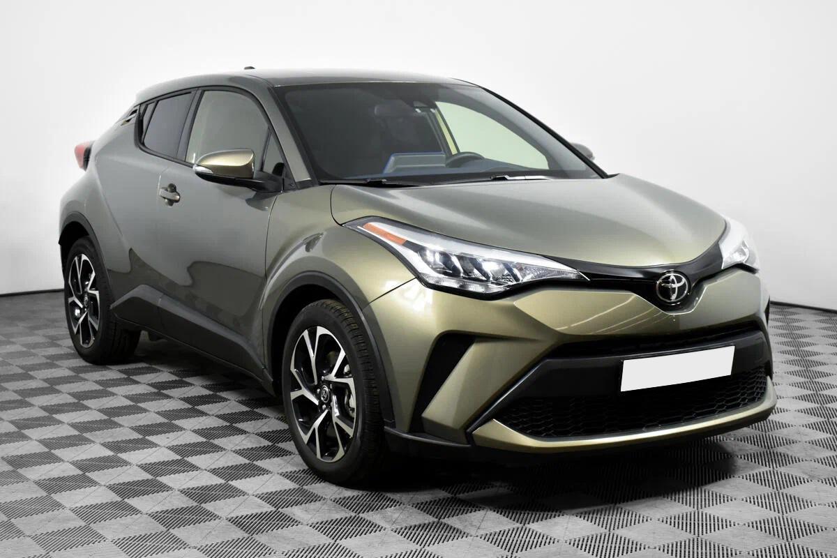 Toyota C-HR 2021, зеленый