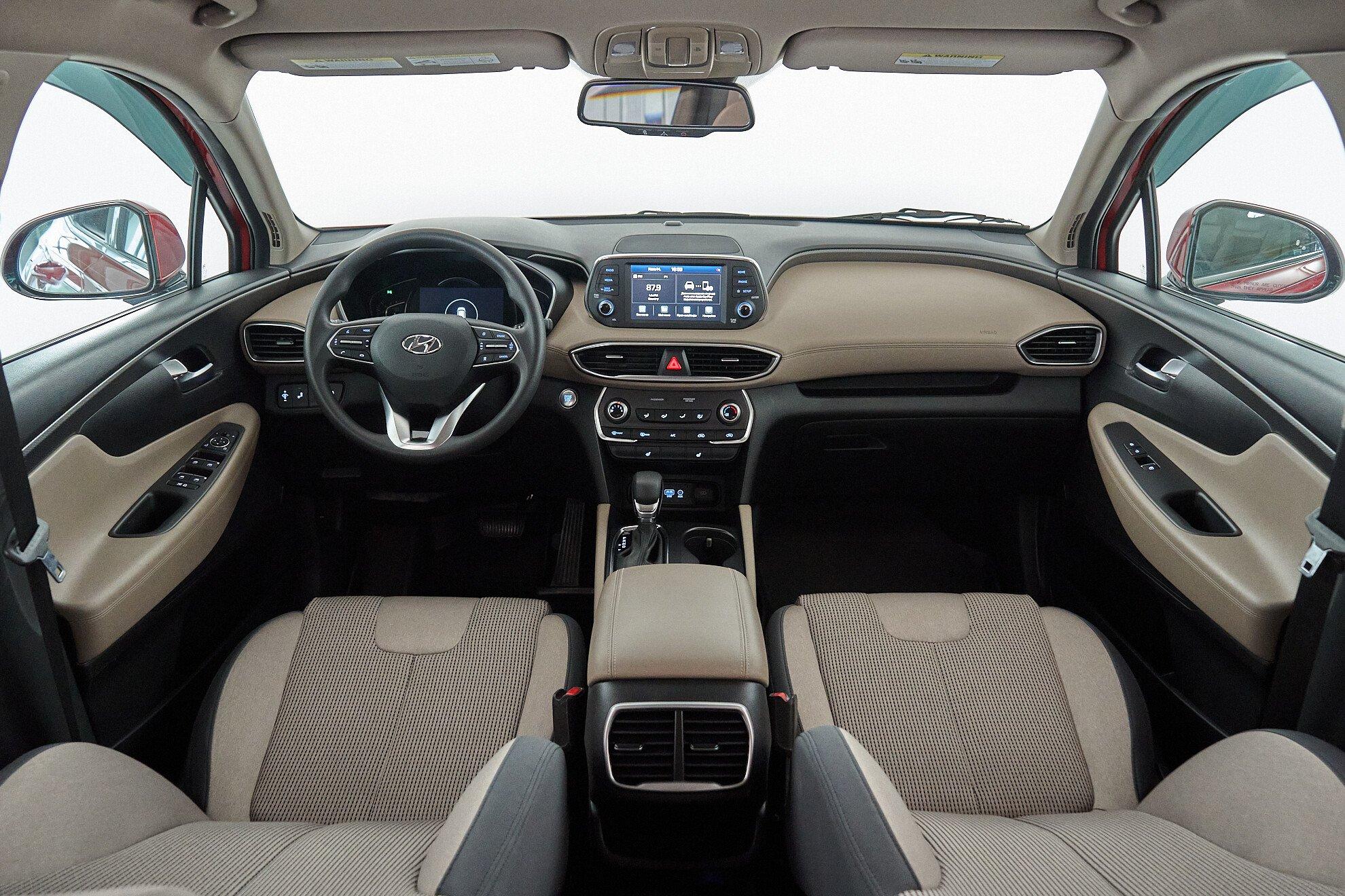Hyundai Santa Fe 2020, красный