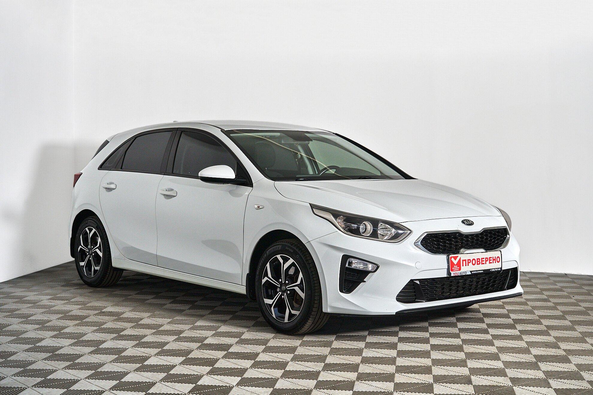 Kia Ceed 2018, белый