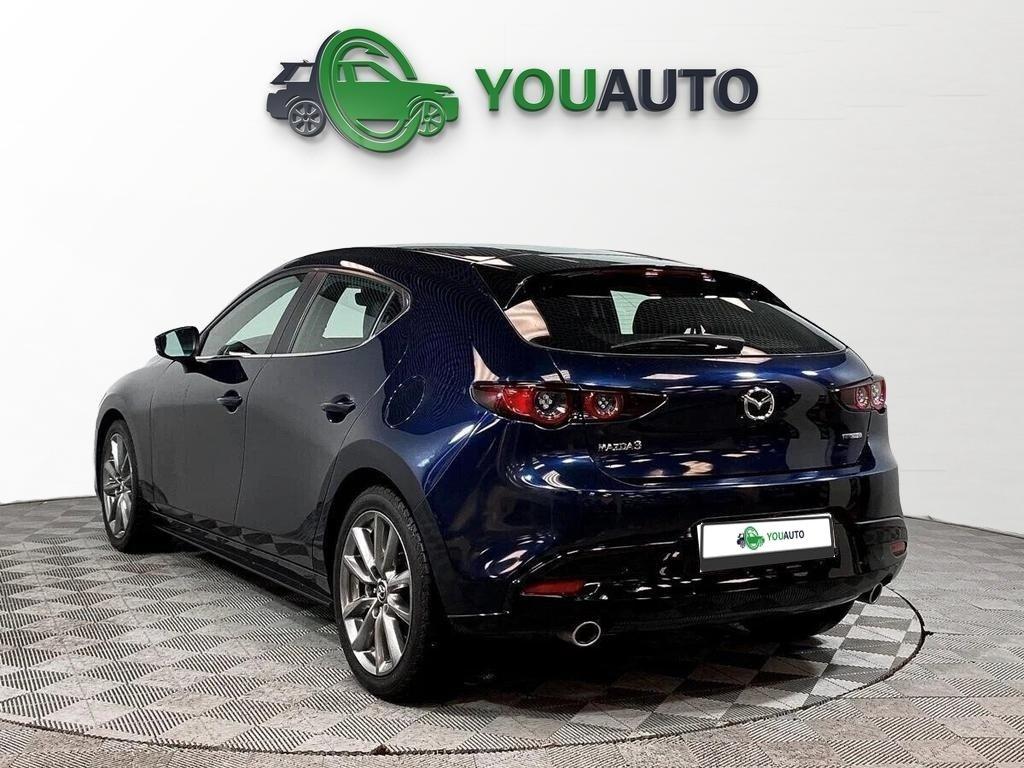 Mazda 3 2020, синий