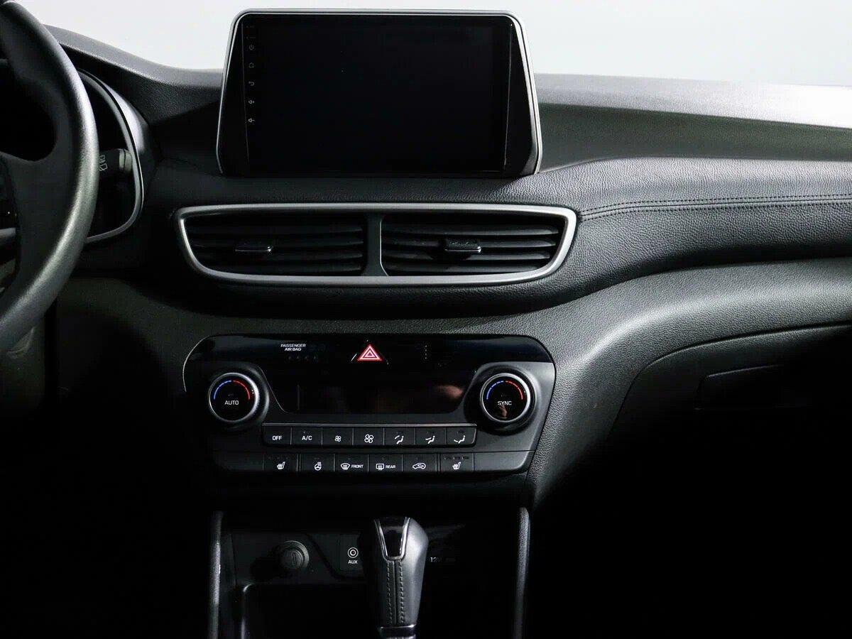 Hyundai Tucson 2018, белый
