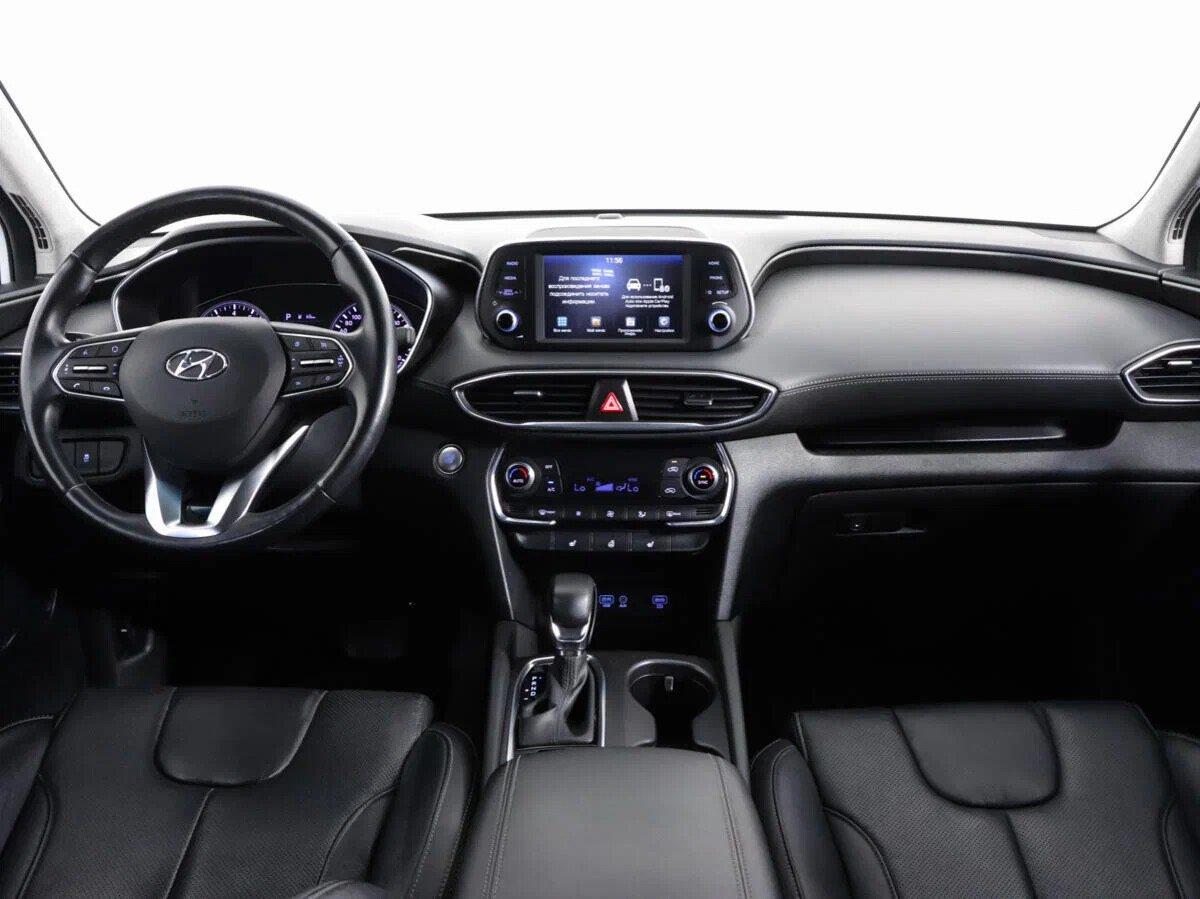 Hyundai Santa Fe 2018, белый