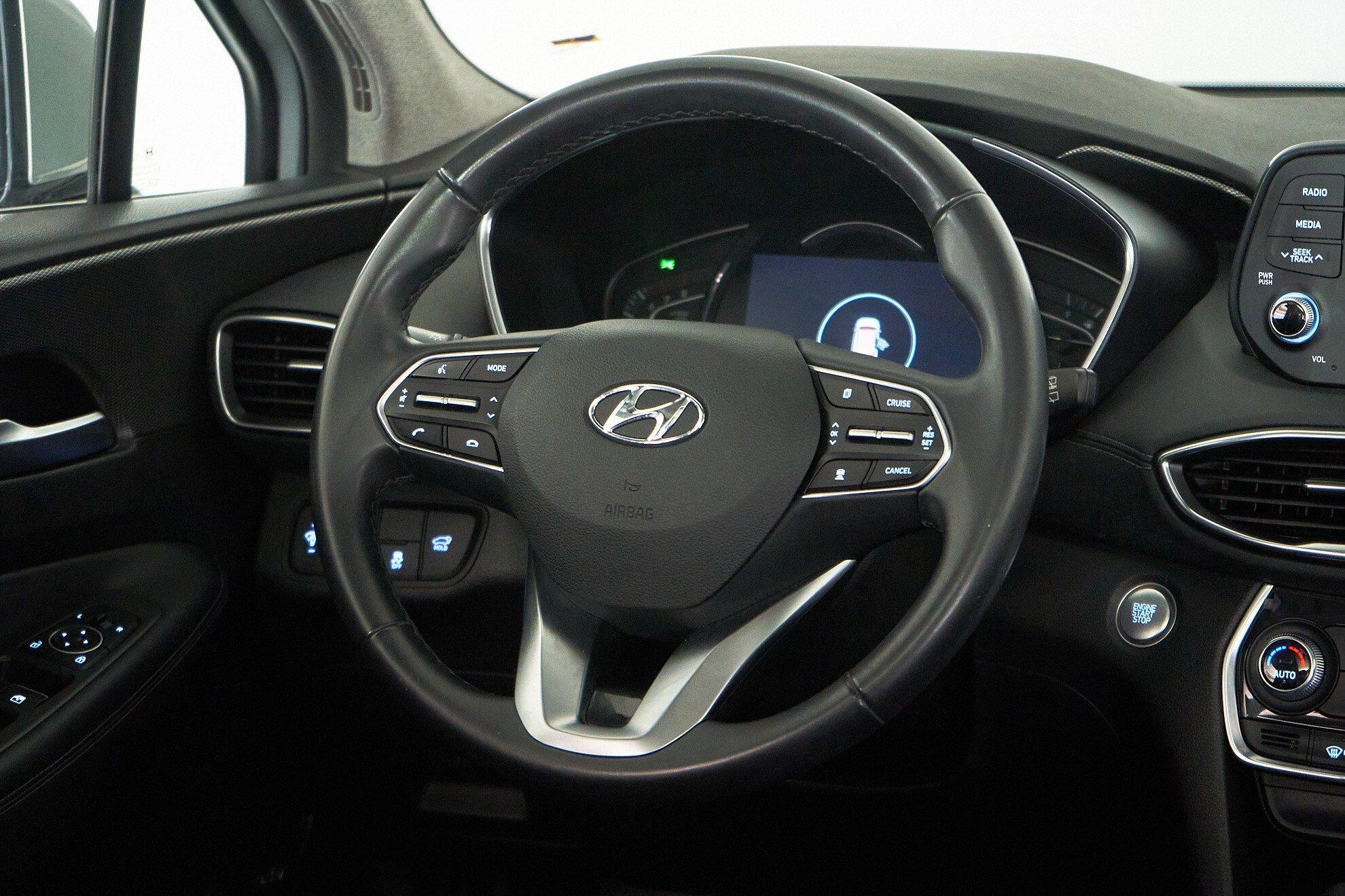 Hyundai Santa Fe 2018, серый
