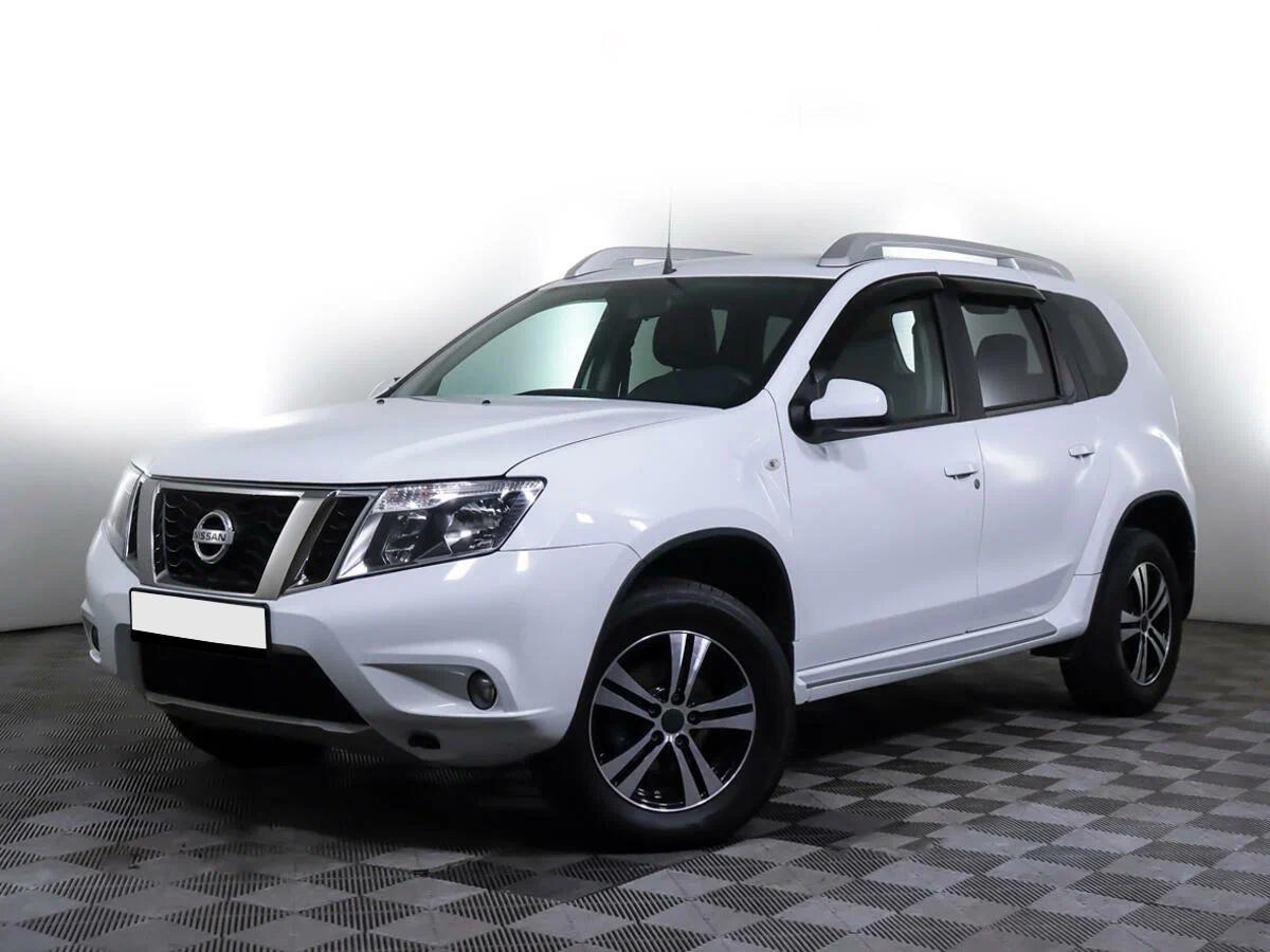Nissan Terrano 2018, белый