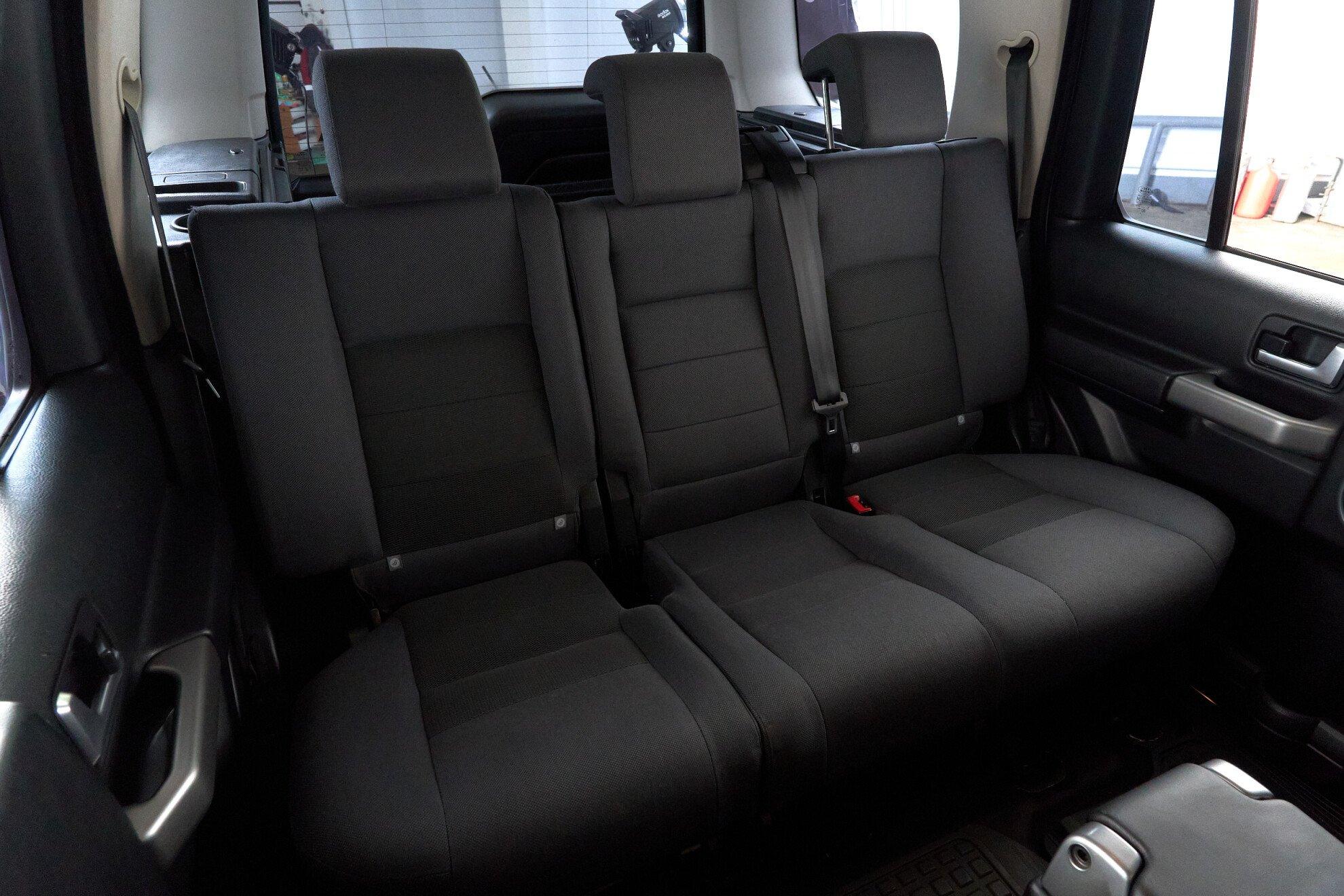 Land Rover Discovery 2006, черный
