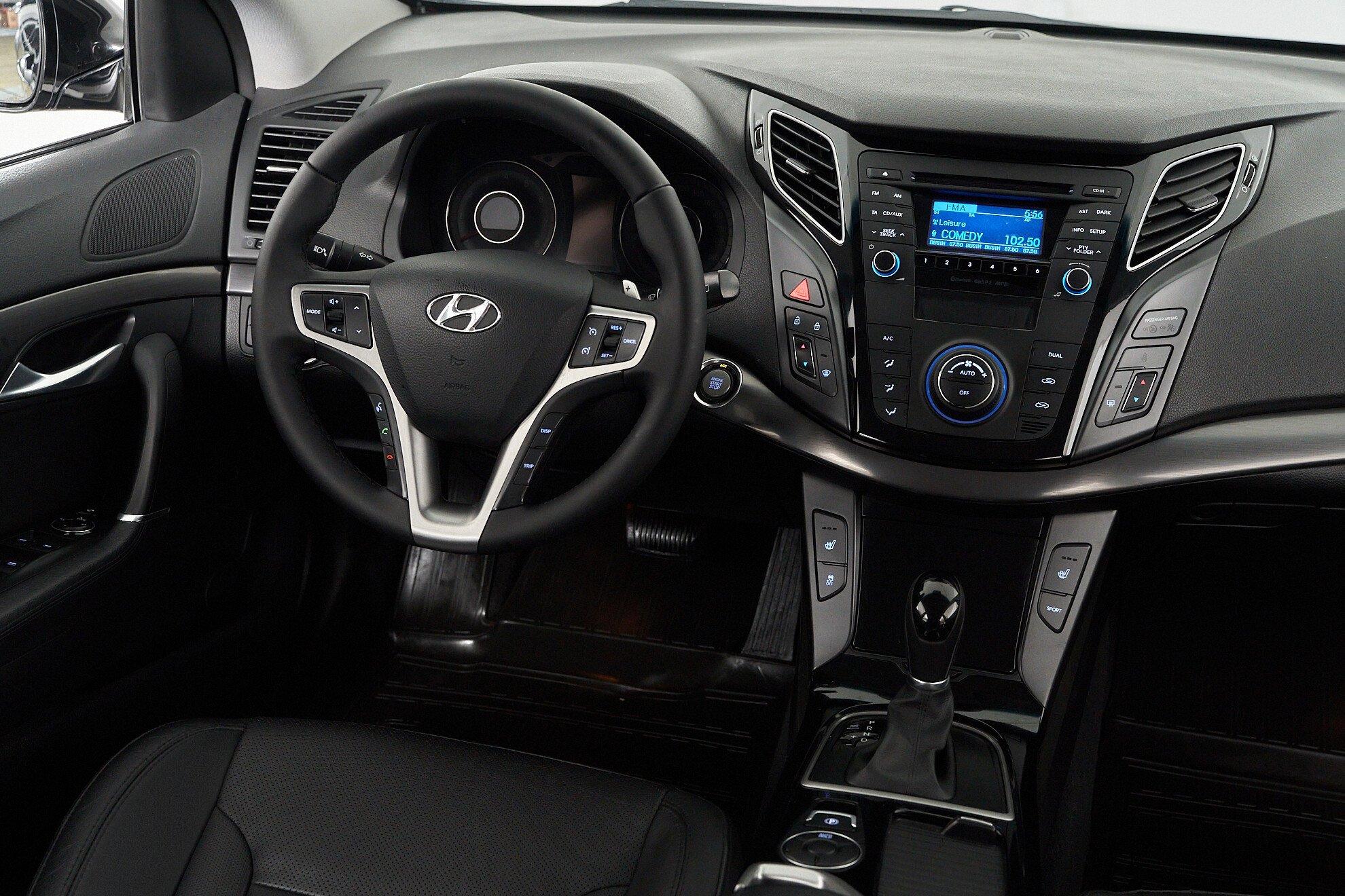 Hyundai i40 2013, черный