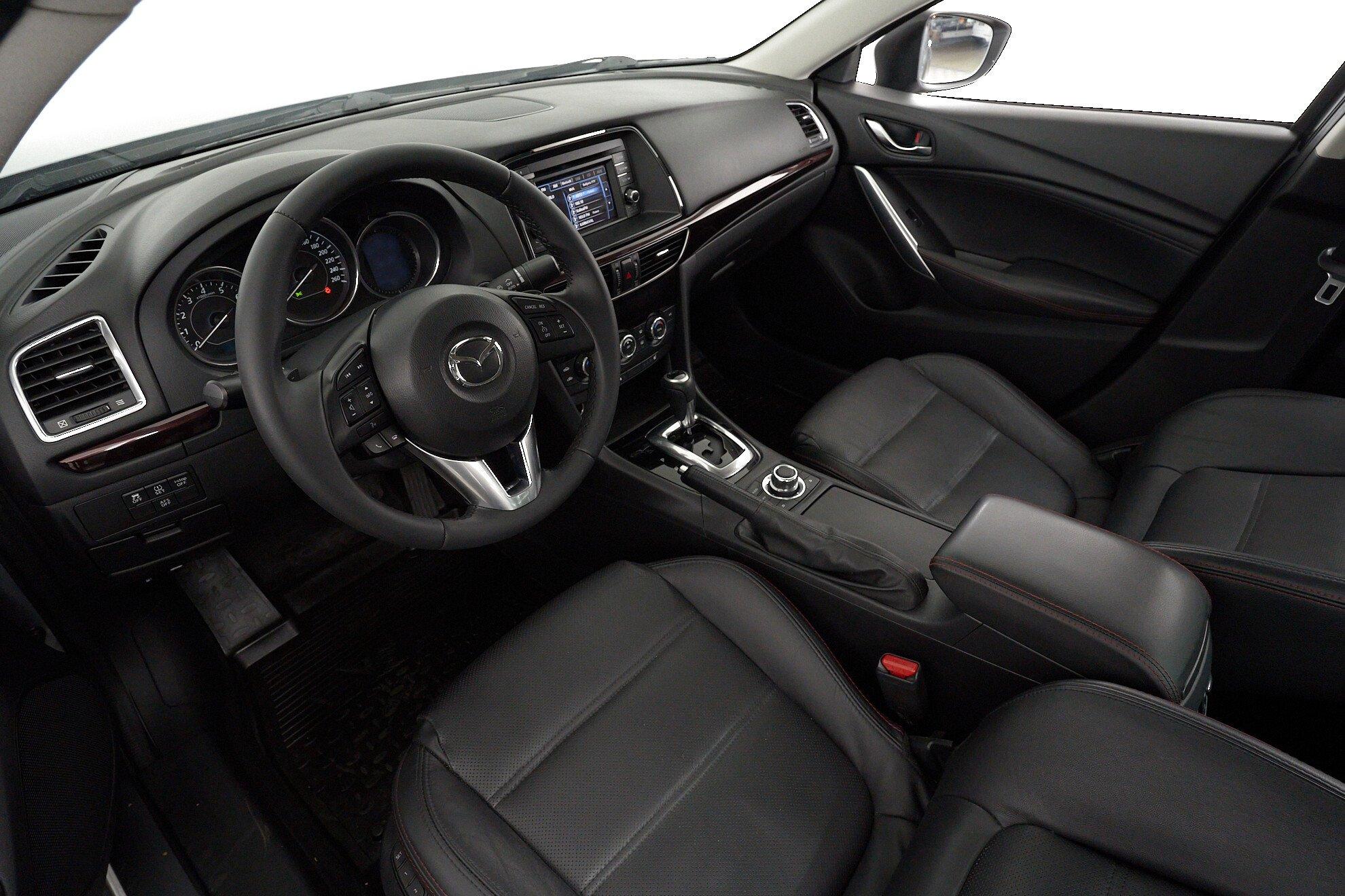 Mazda 6 2013, серебряный