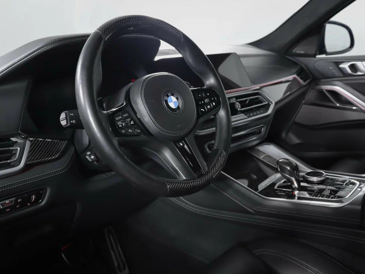 BMW X6 2020, красный