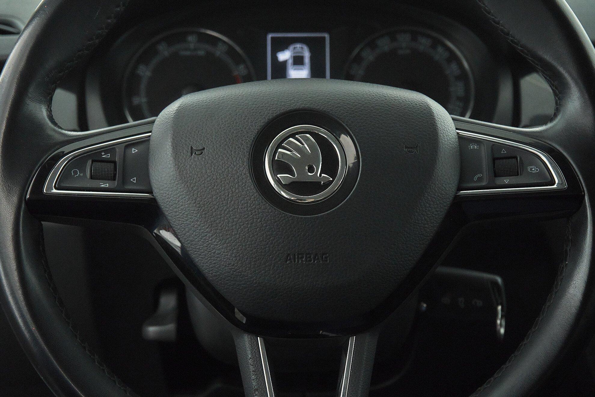 Skoda Rapid 2019, белый