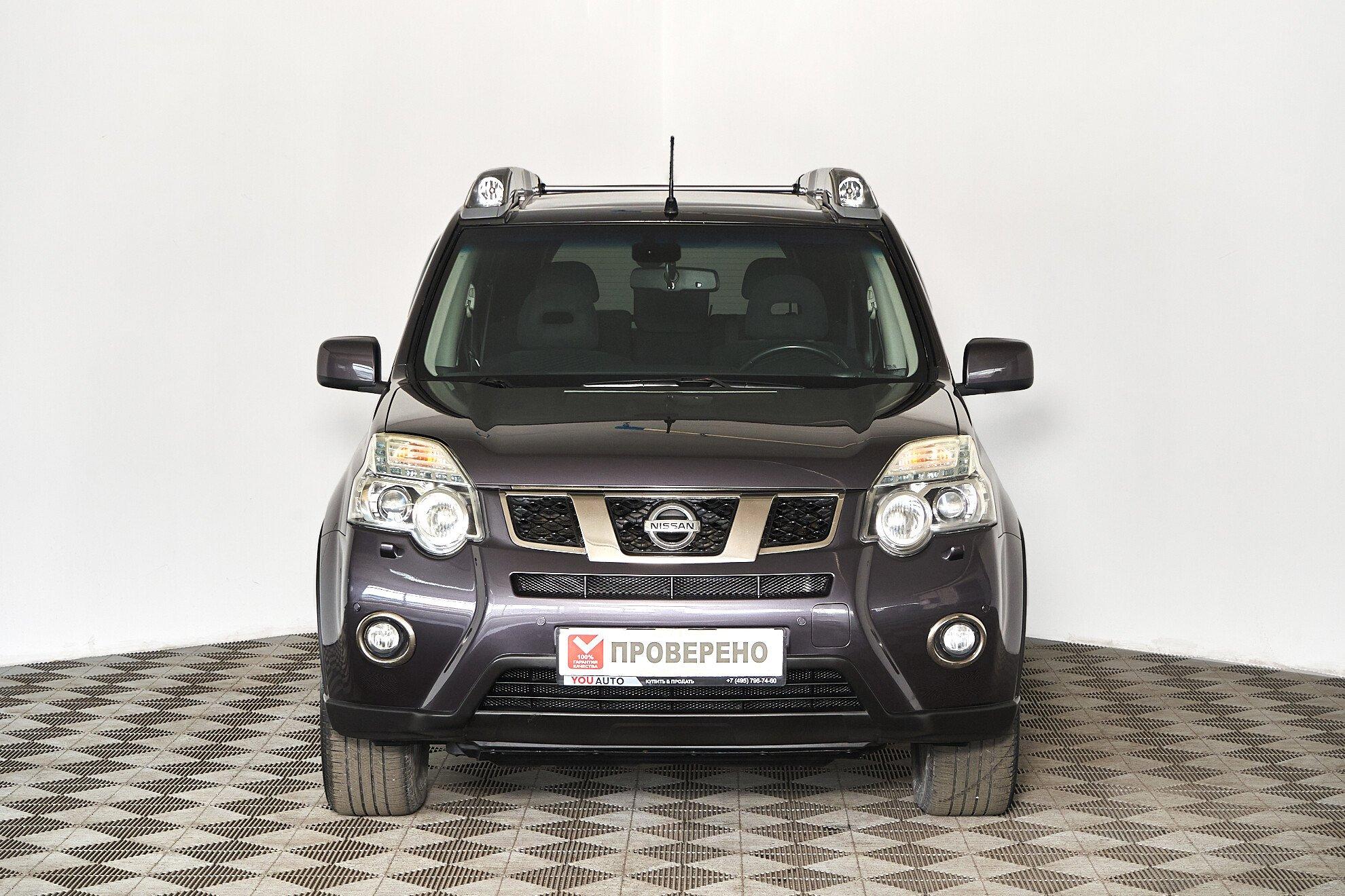 Nissan X-Trail 2011, фиолетовый
