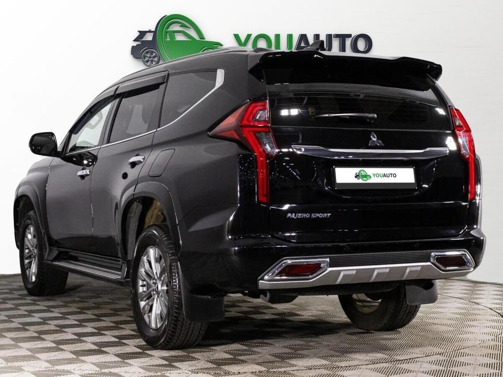 Mitsubishi Pajero Sport 2023, черный