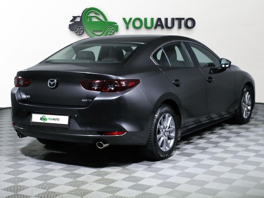 Mazda 3 2019, серый