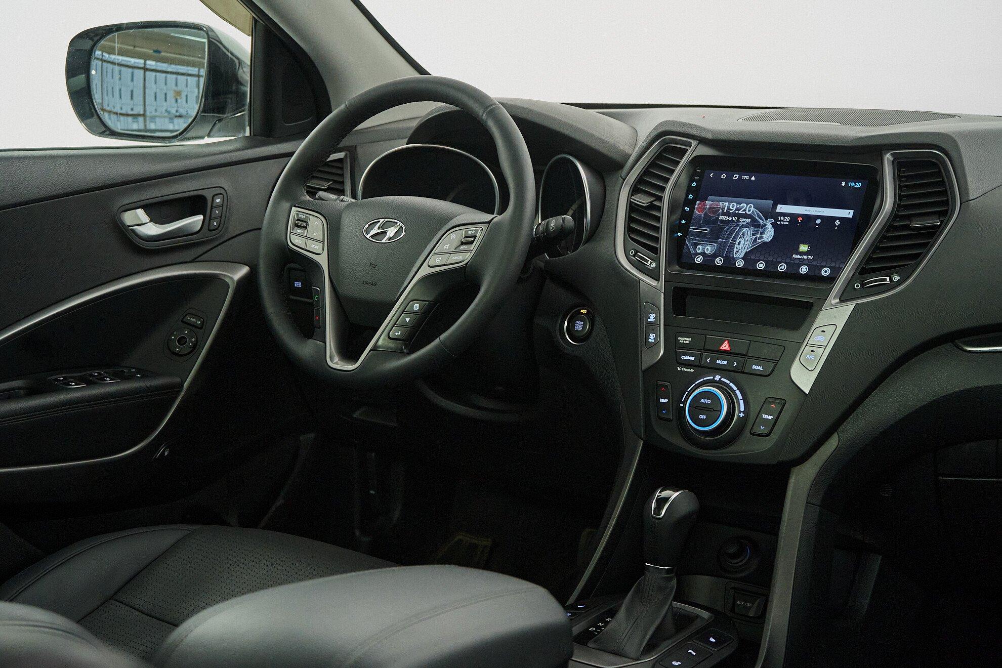 Hyundai Santa Fe 2013, белый