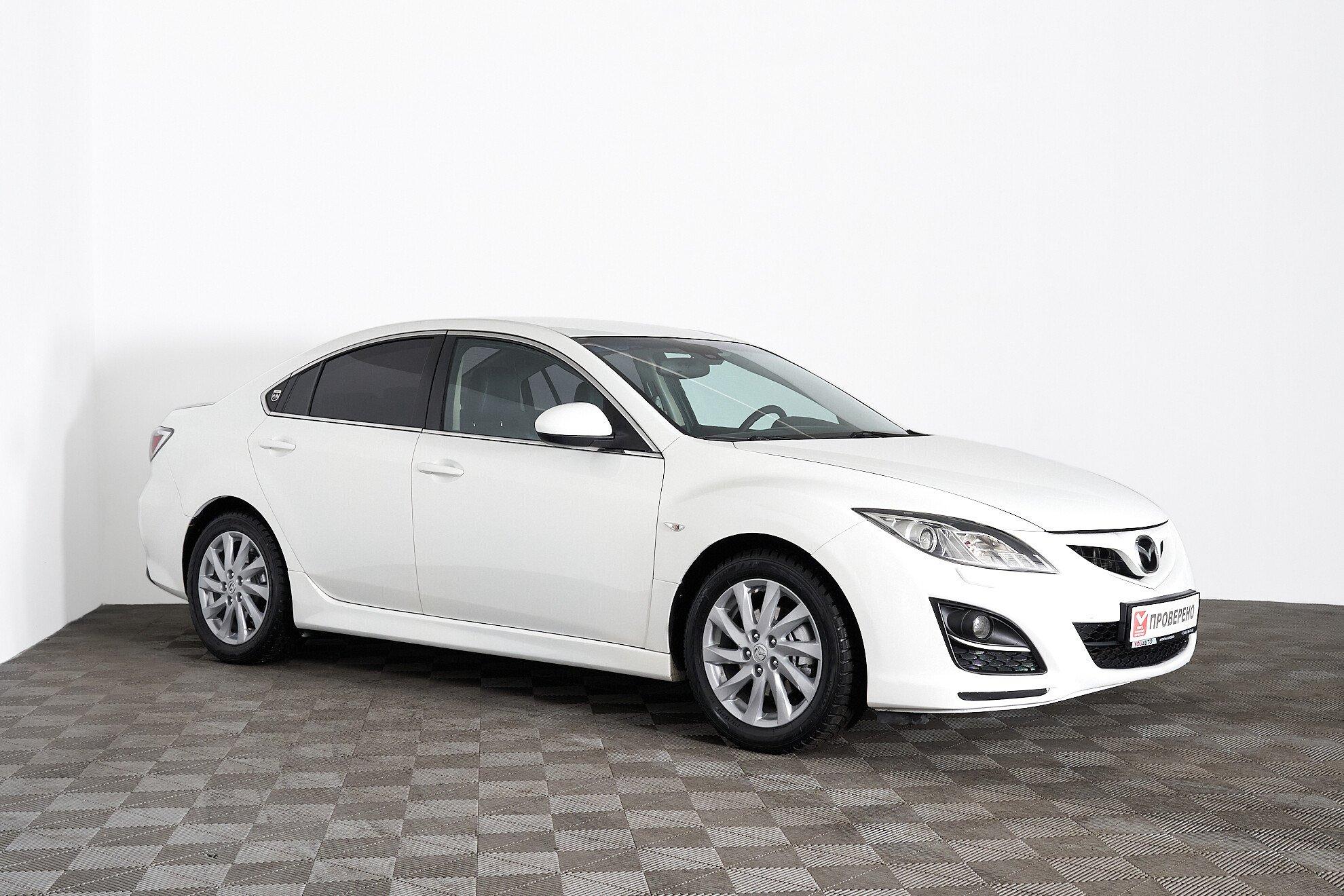 Mazda 6 2011, белый