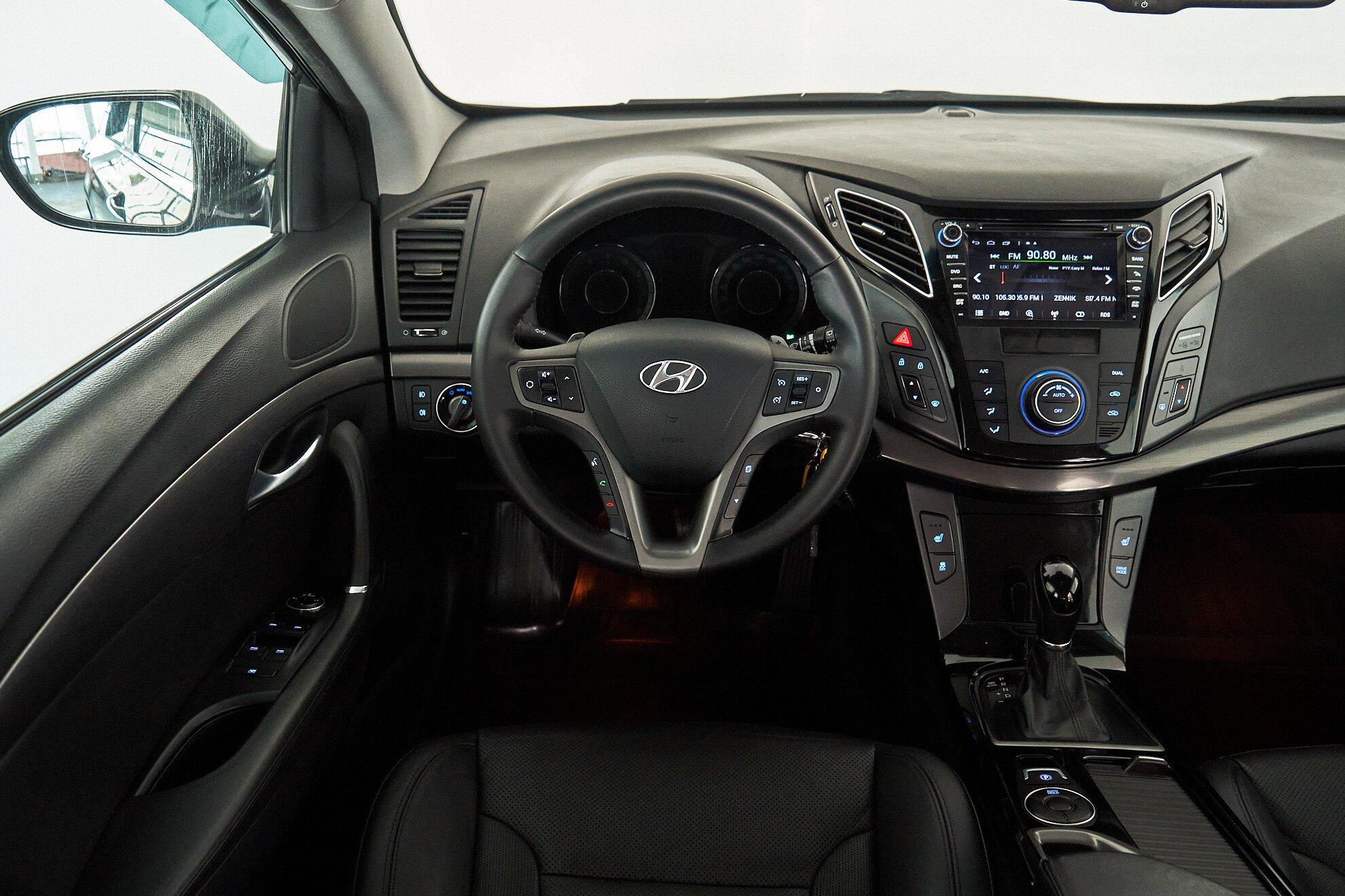 Hyundai i40 2016, черный