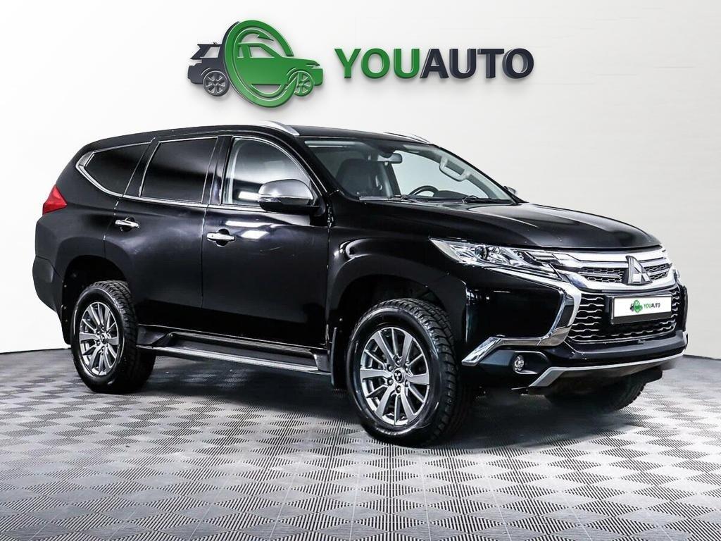 Mitsubishi Pajero Sport 2018, черный