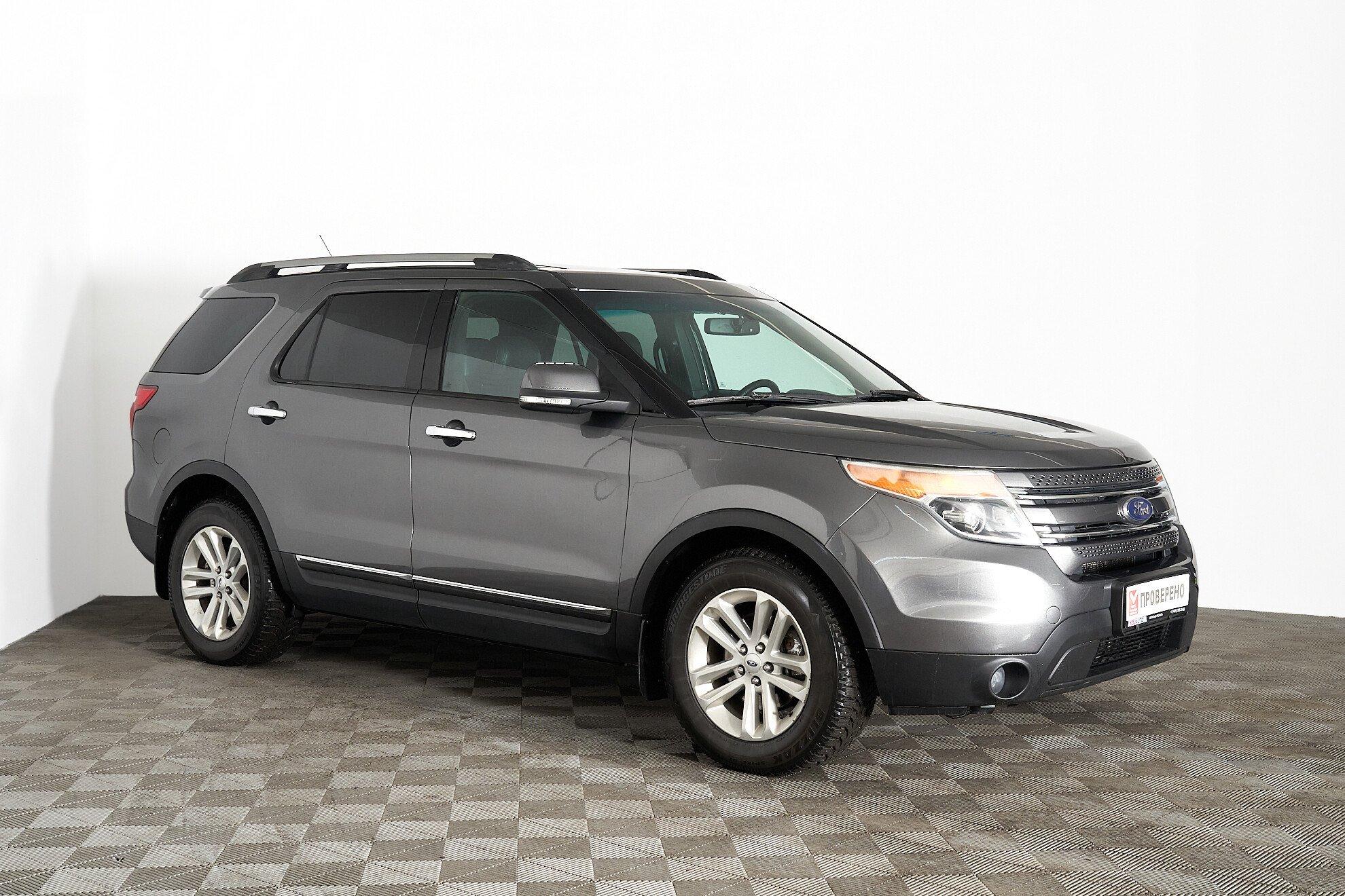 Ford Explorer 2014, серый