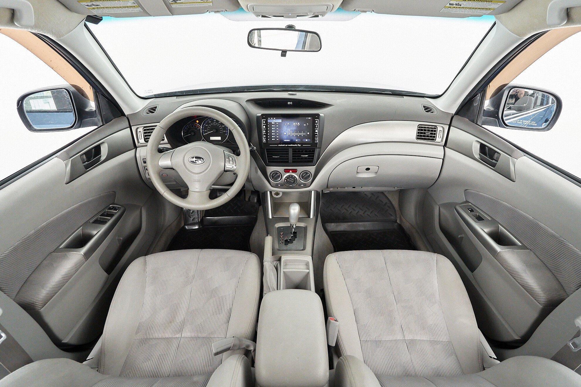 Subaru Forester 2010, голубой