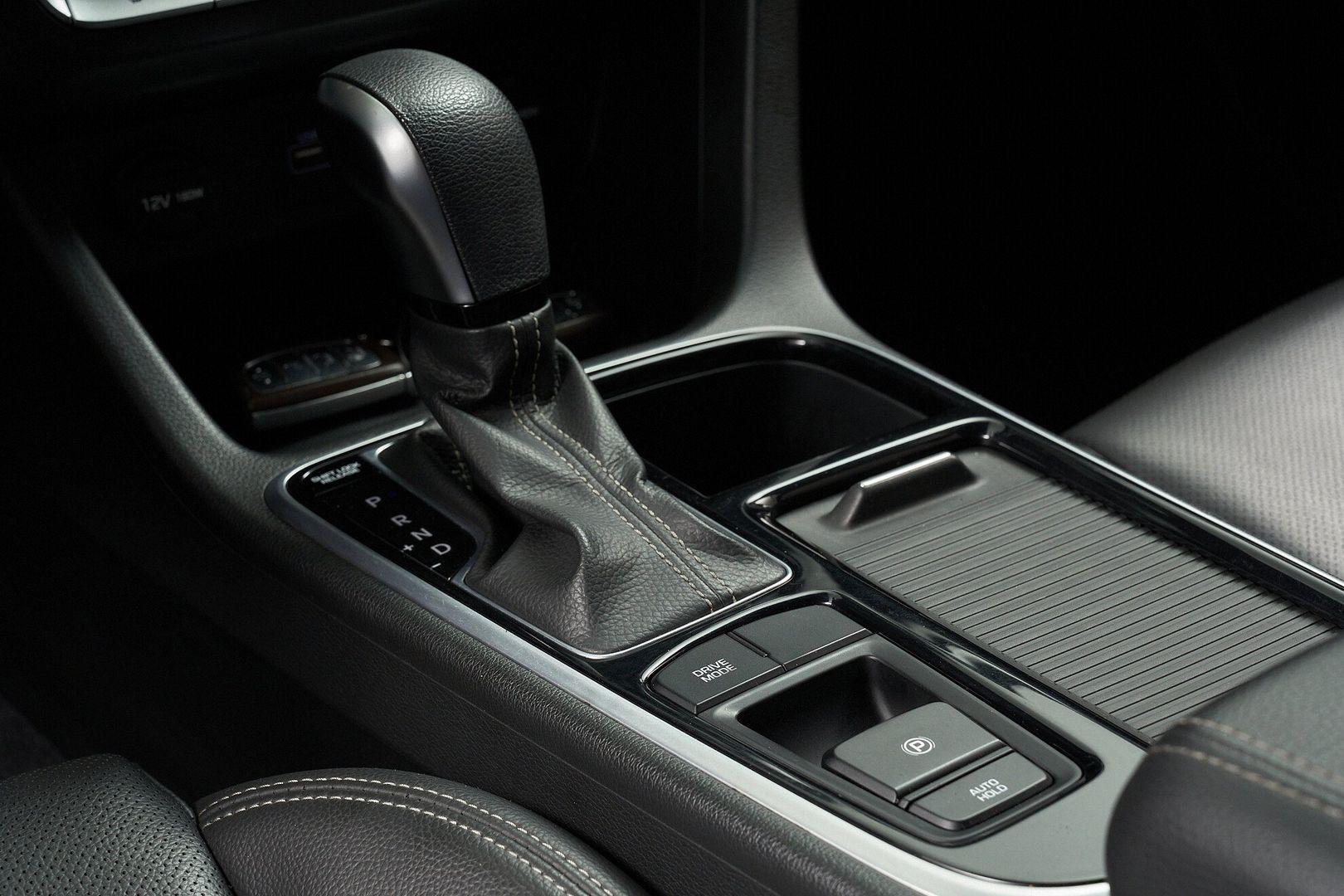 Hyundai Sonata 2019, черный