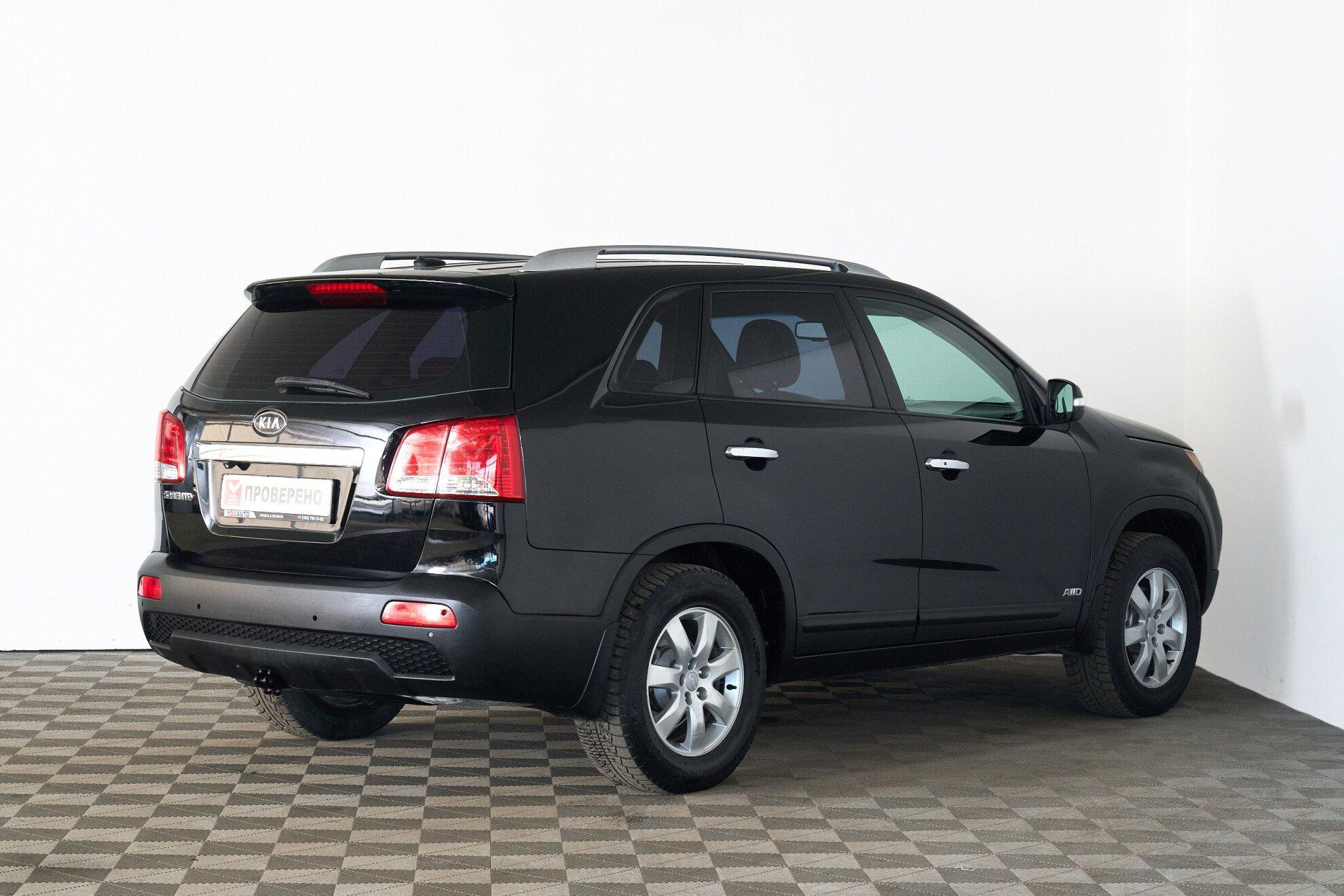 Kia Sorento 2010, черный