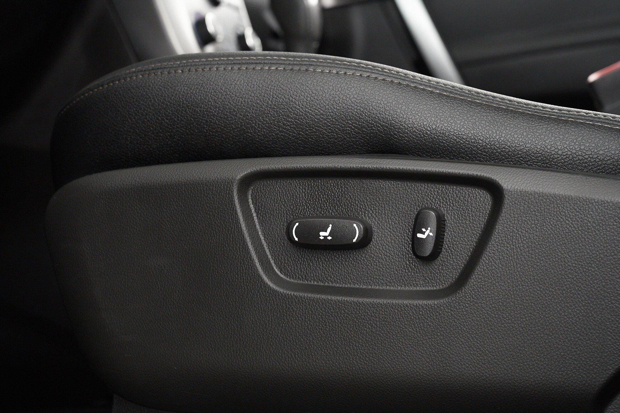 Chevrolet Captiva 2013, черный