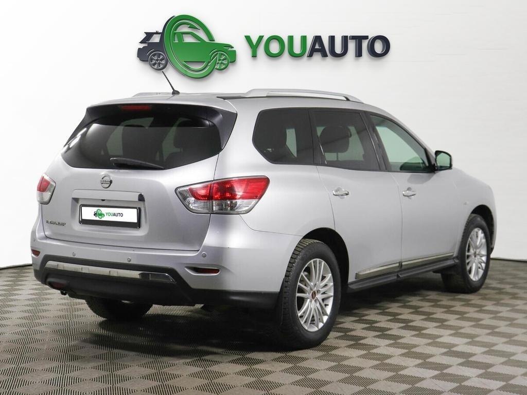 Nissan Pathfinder 2014, серый