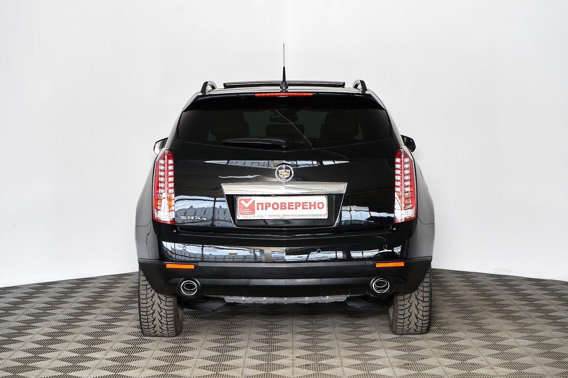 Cadillac SRX 2010, черный