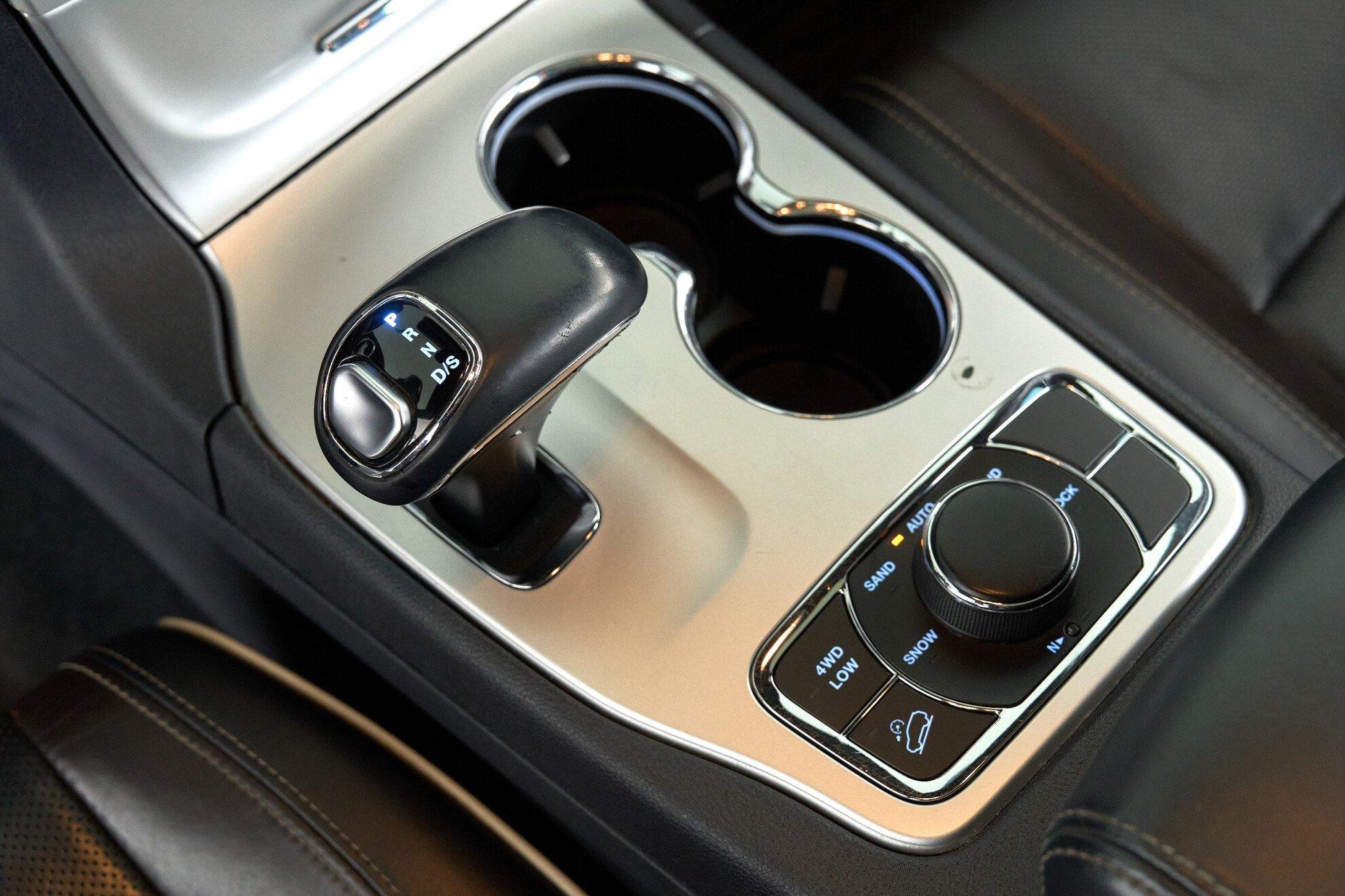 Jeep Grand Cherokee 2013, синий