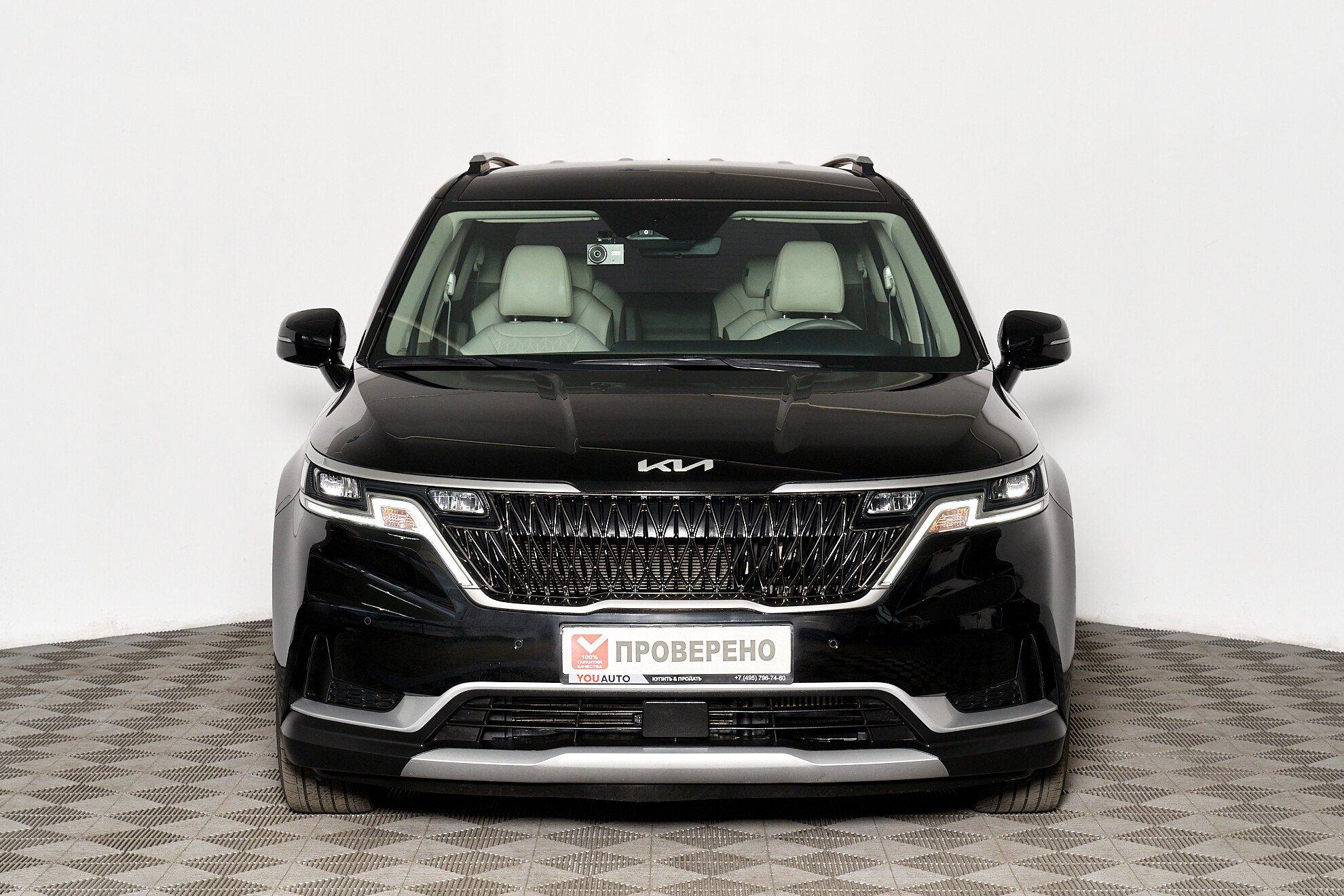 Kia Carnival 2022, черный